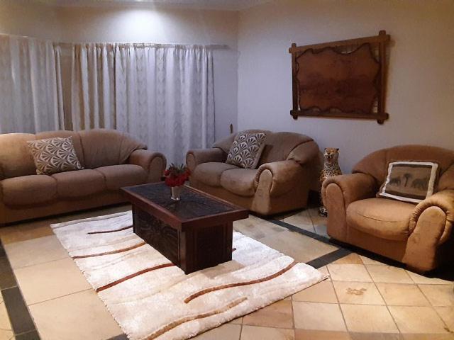 Hoopoe Haven Guest House