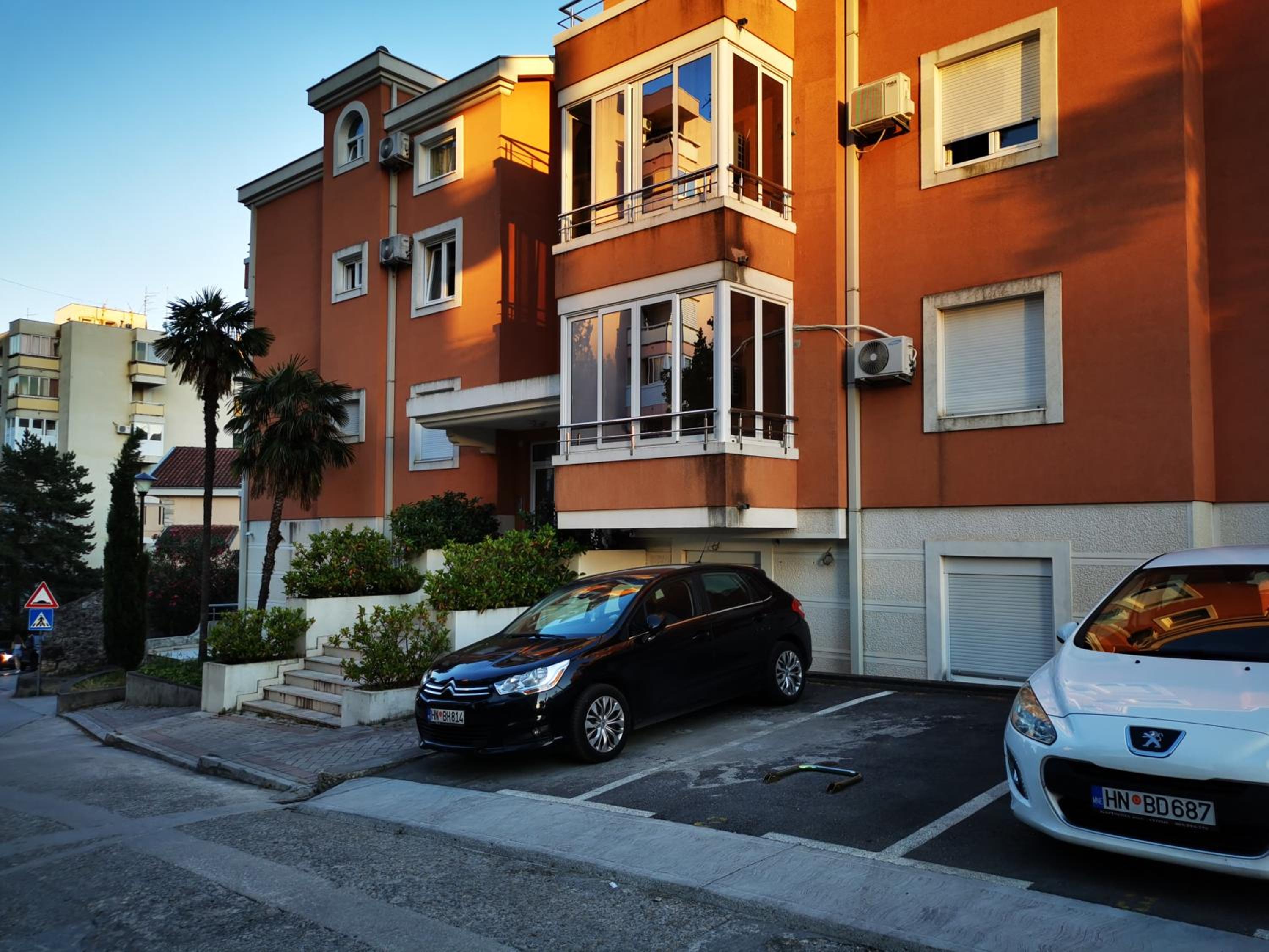 Charming and Luxurious Flat with Large Terrace photo 5