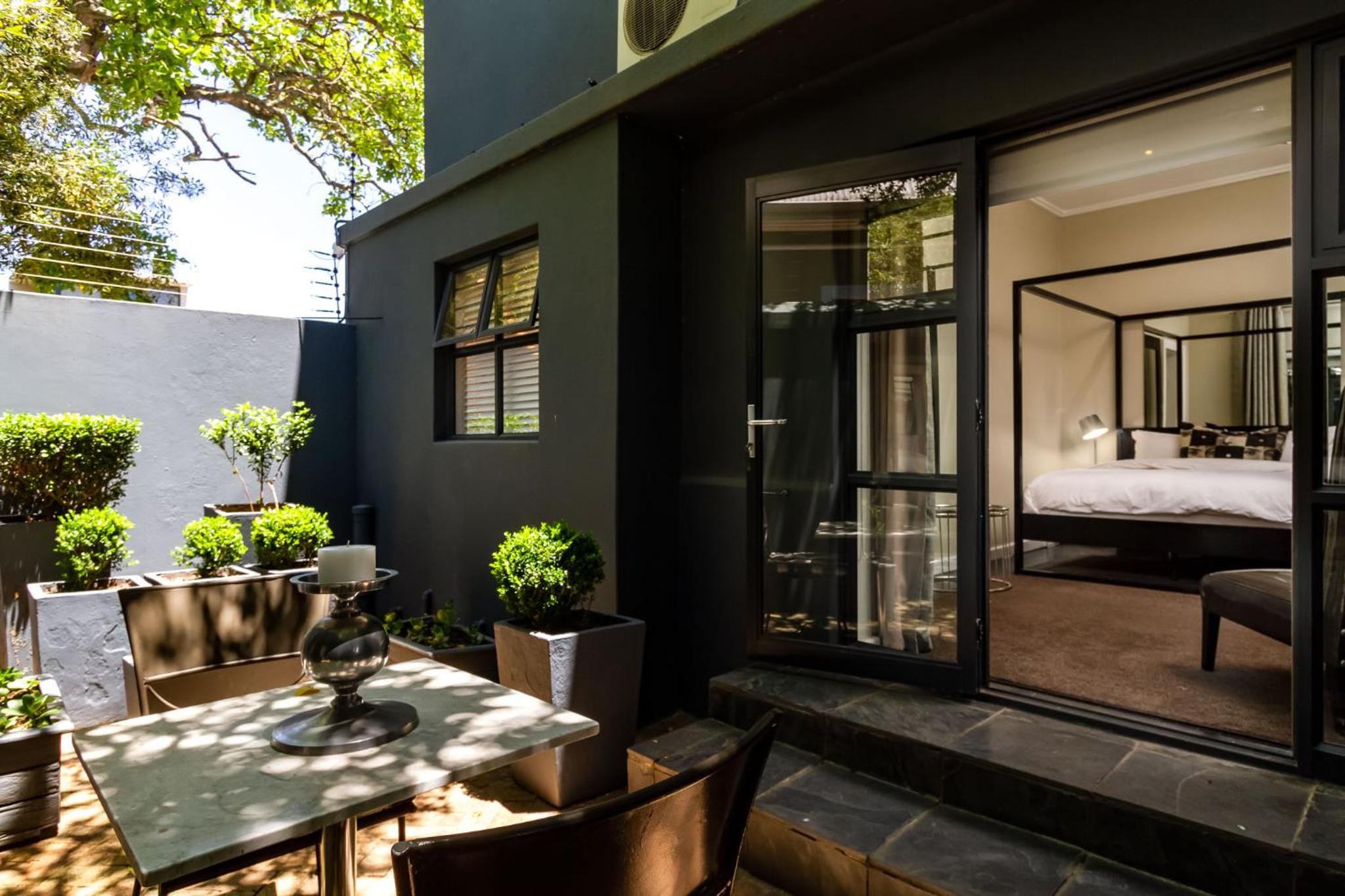 Life & Leisure Boutique Guesthouse