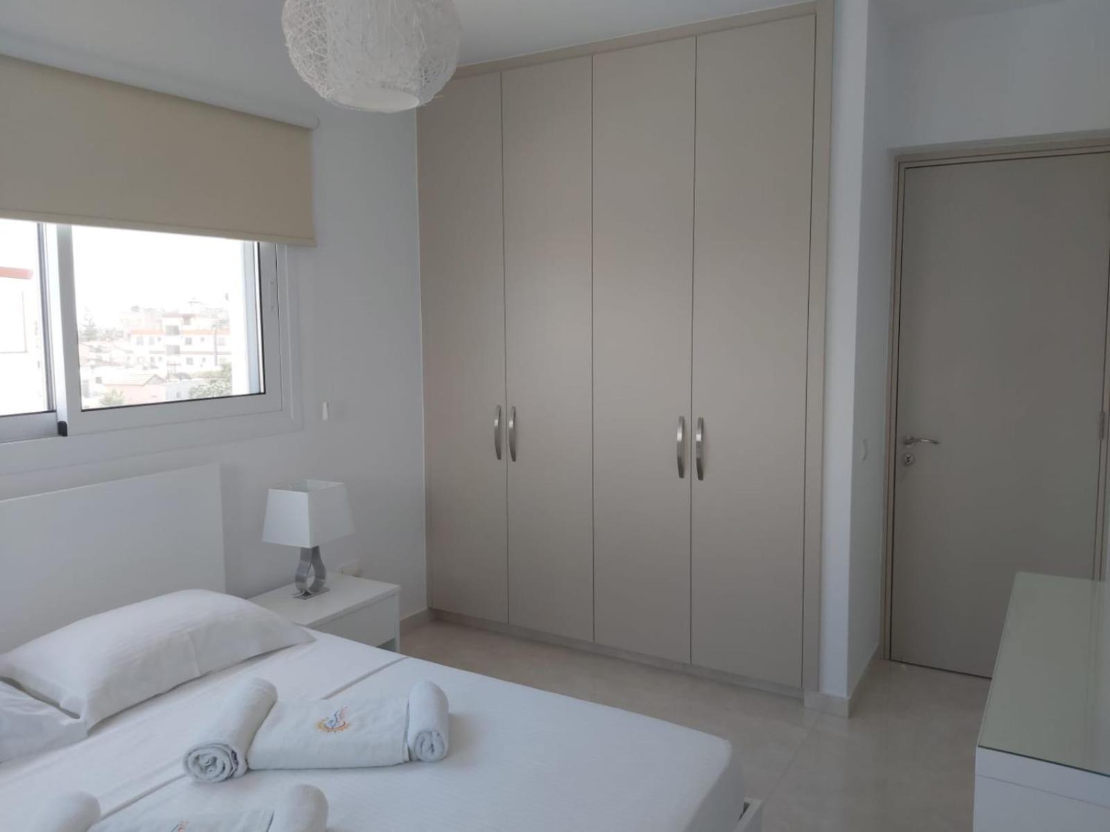 Dinglis Residences 31
