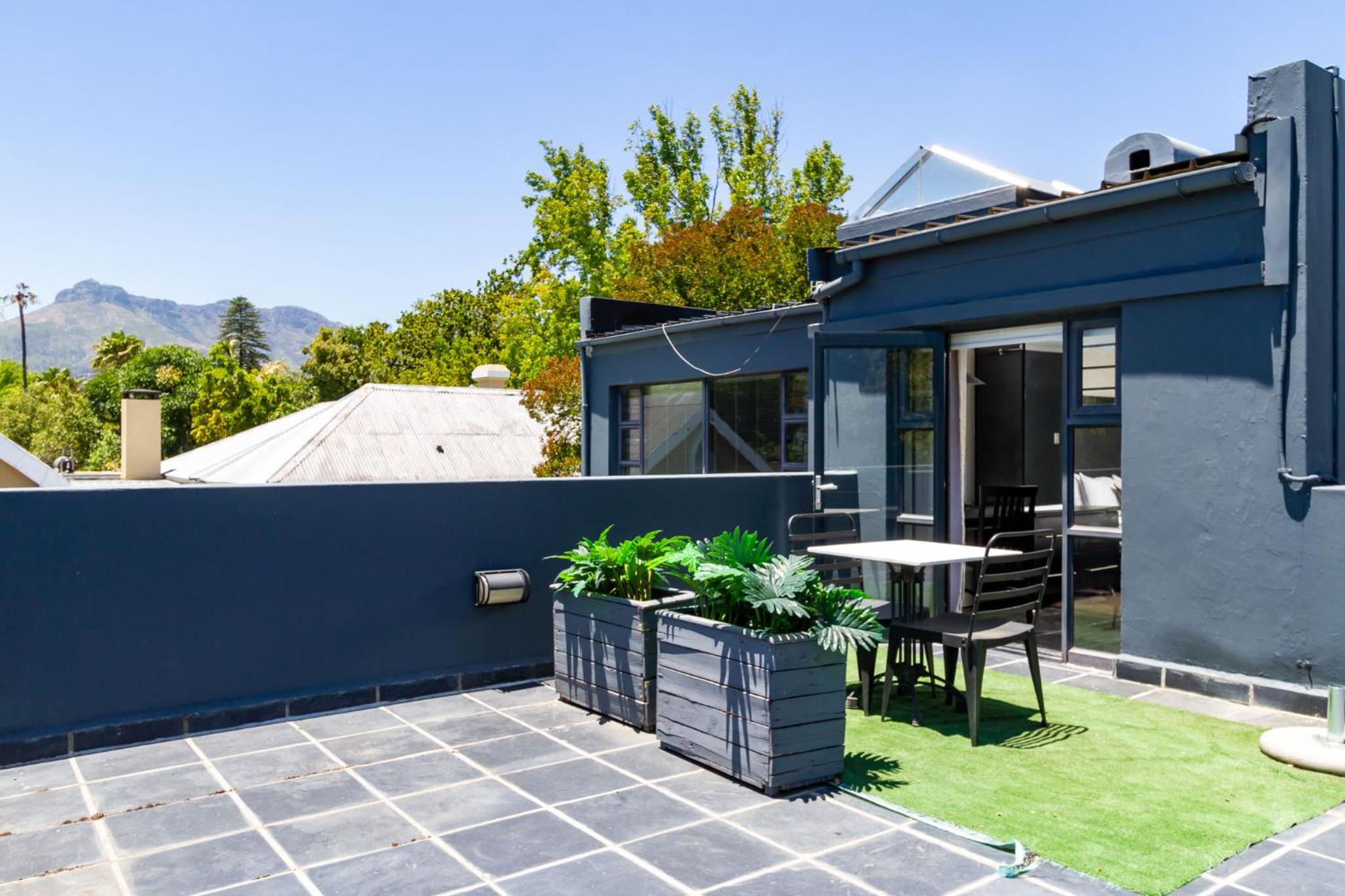 Life & Leisure Boutique Guesthouse