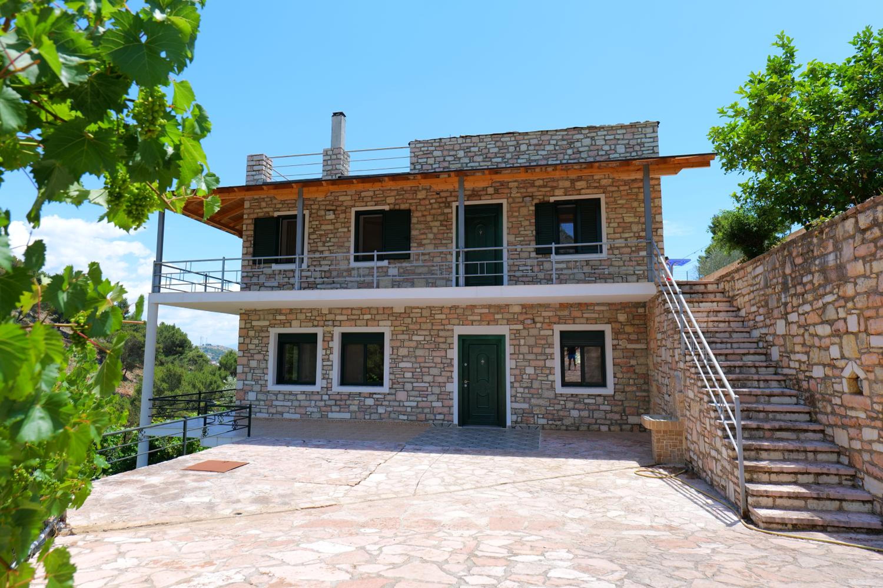 Green Villa