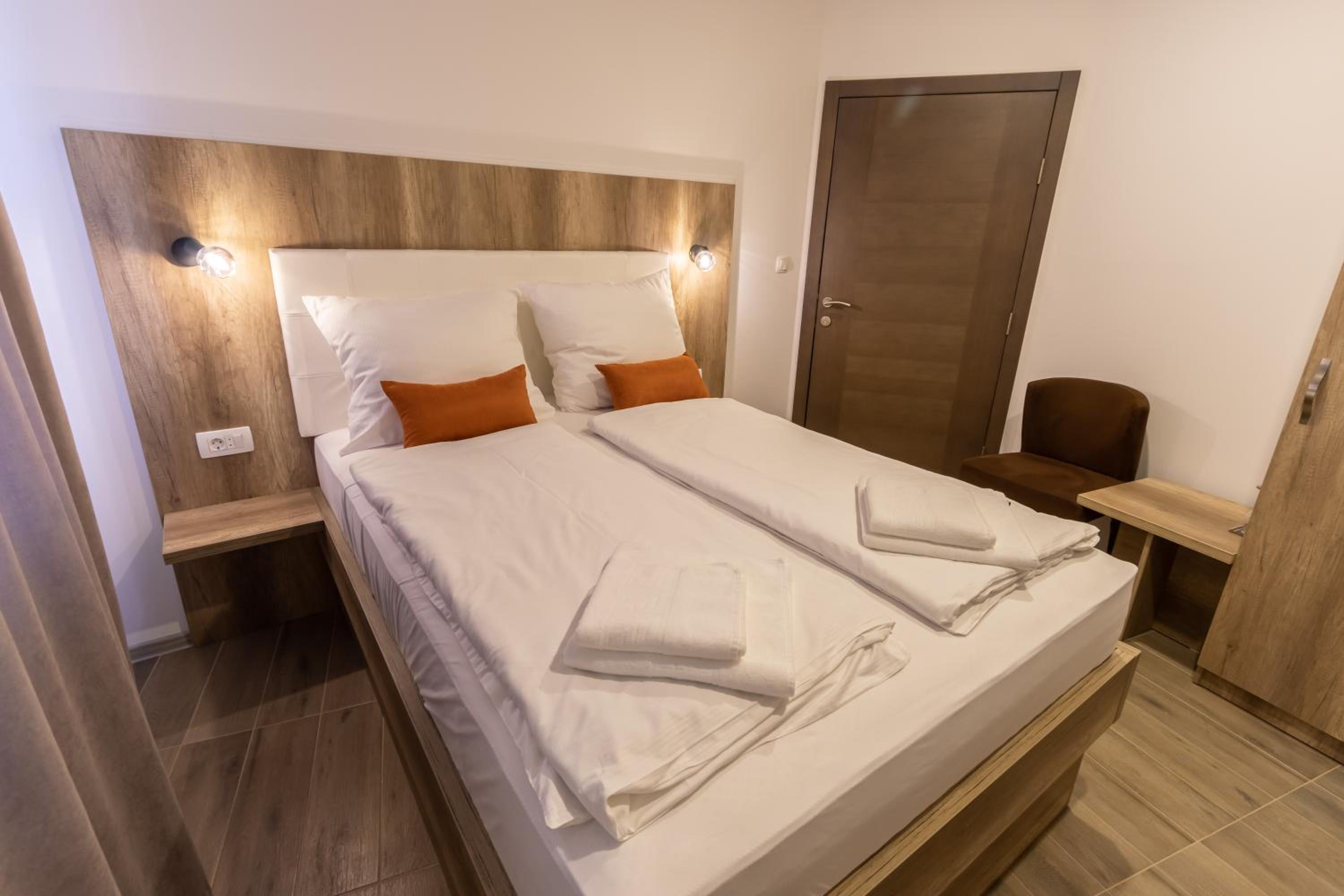 Verdi Rooms