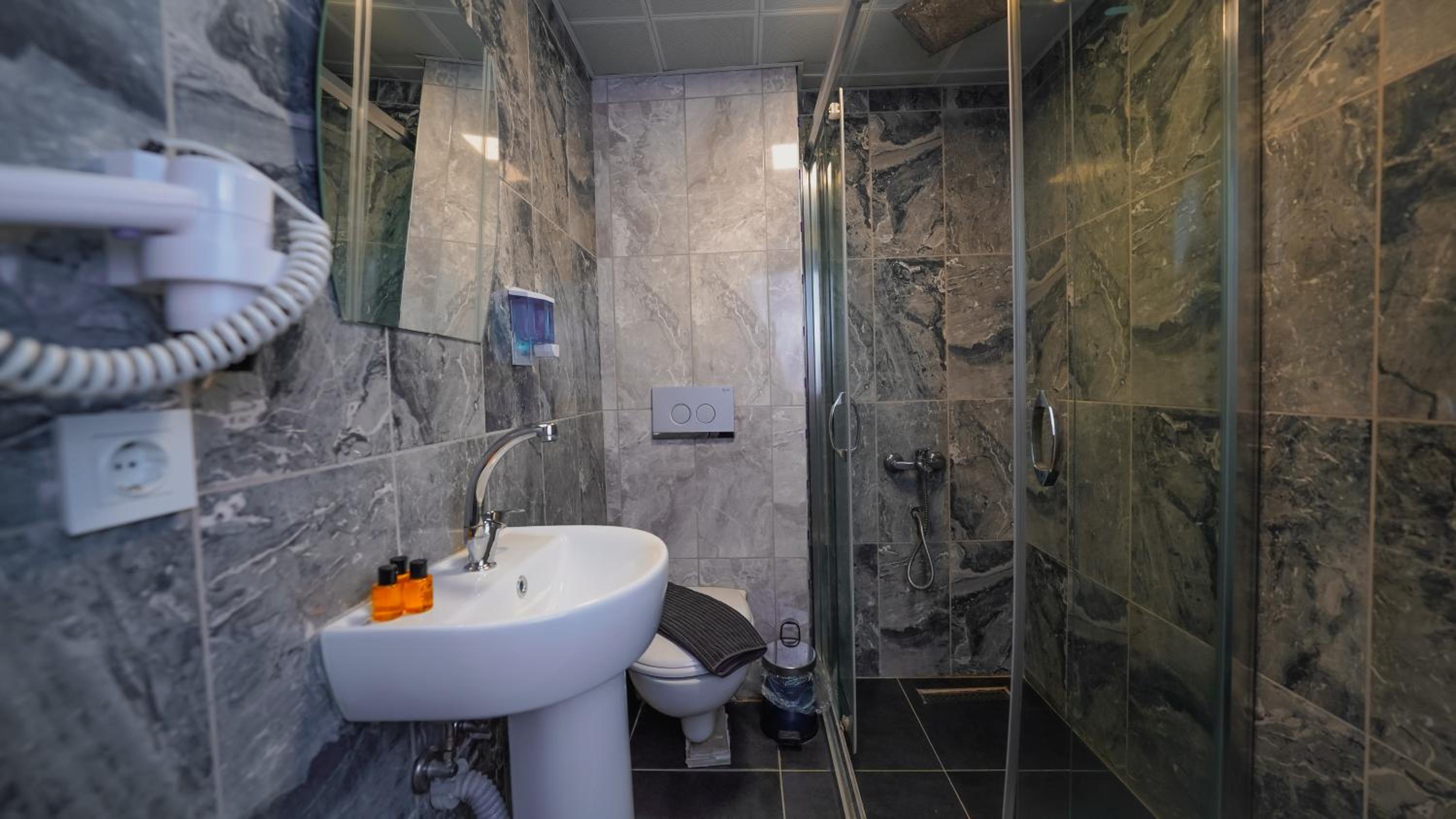 Lukka Suit Otel - Image 110