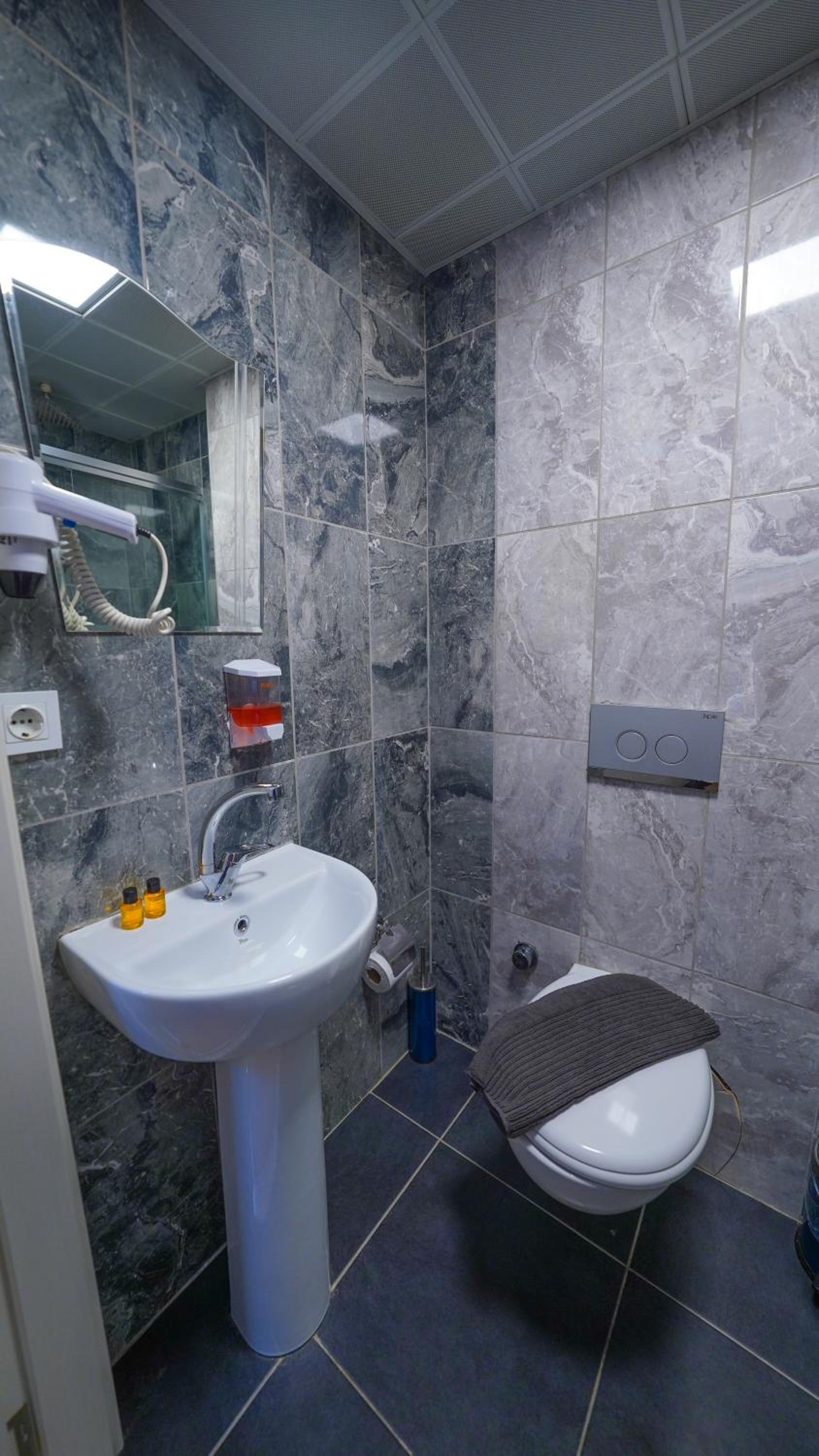 Lukka Suit Otel - Image 114