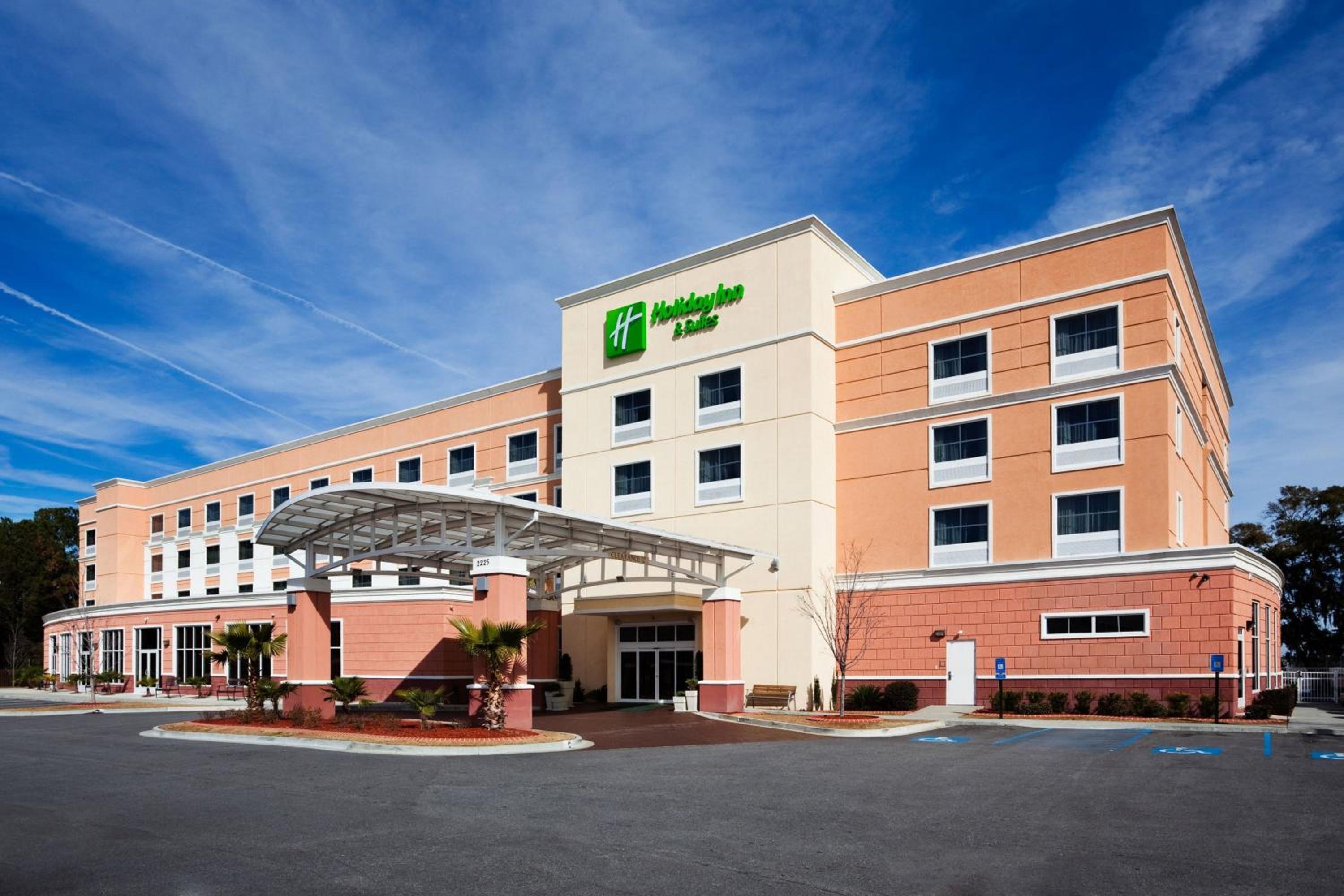 Hotel Holiday Inn & Suites Beaufort @ Highway 21 By Ihg