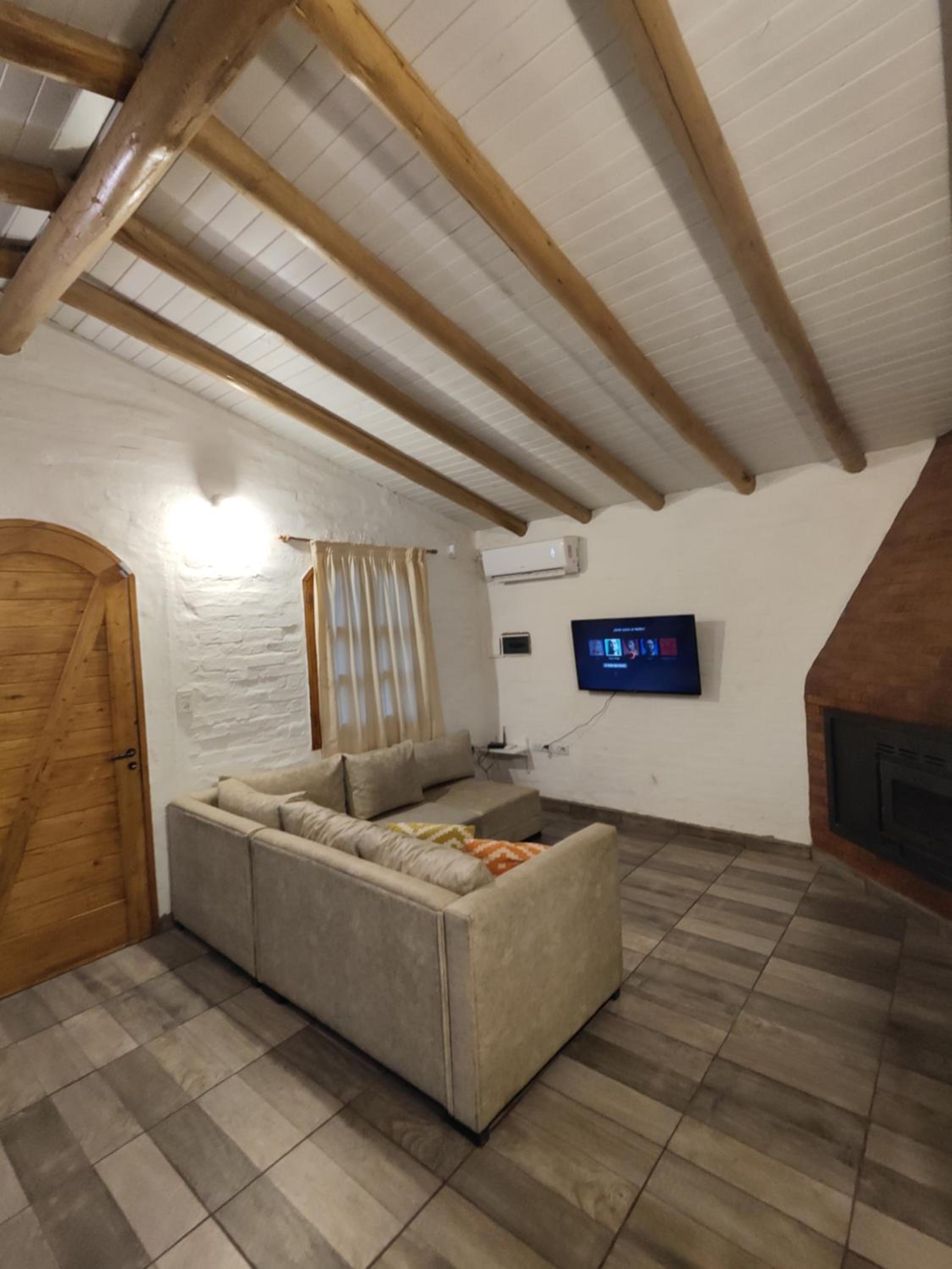Casa Huellas de Malbec - Montaña y paz