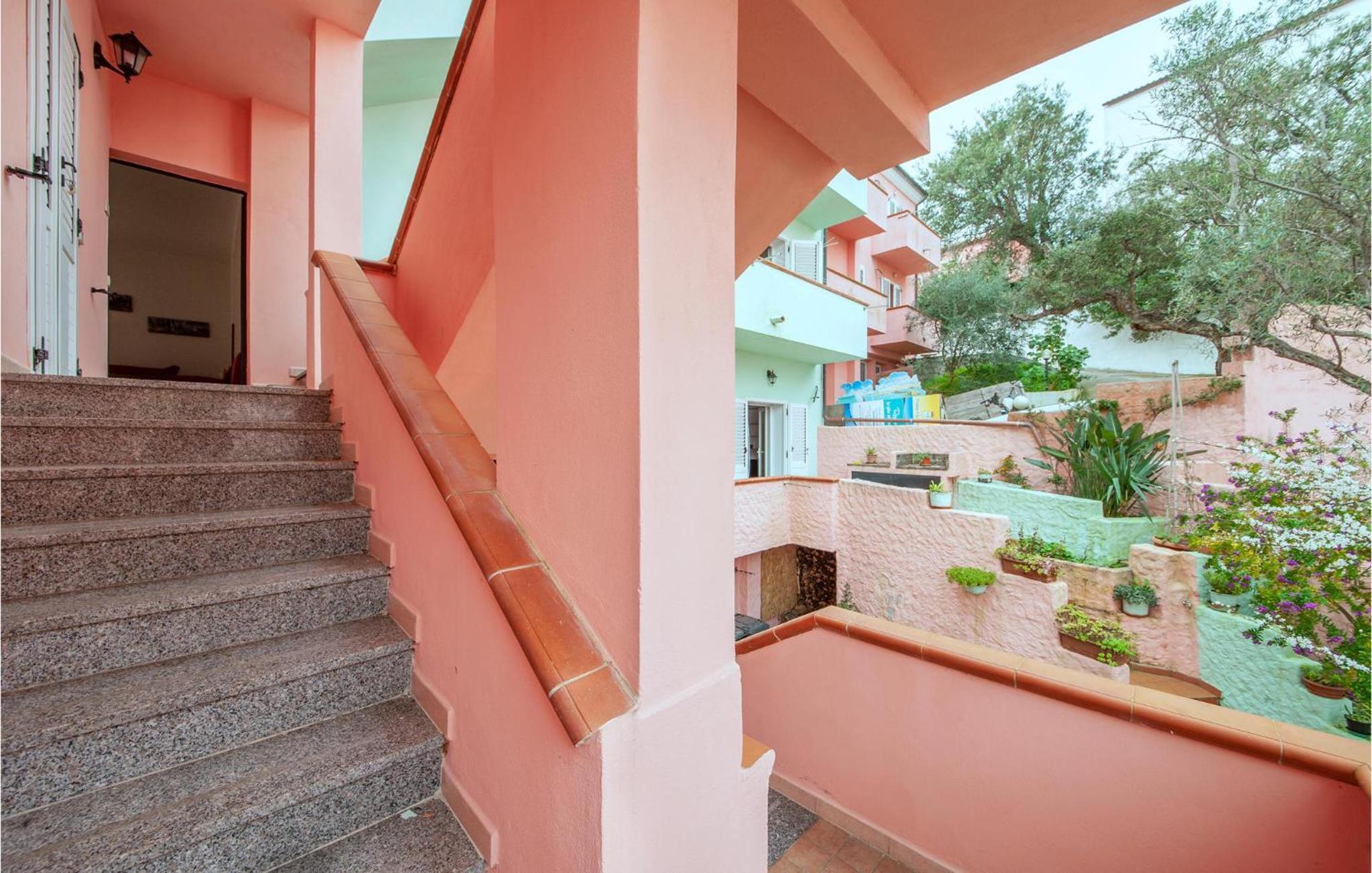 1 Bedroom Stunning Apartment In La Maddalena view 5