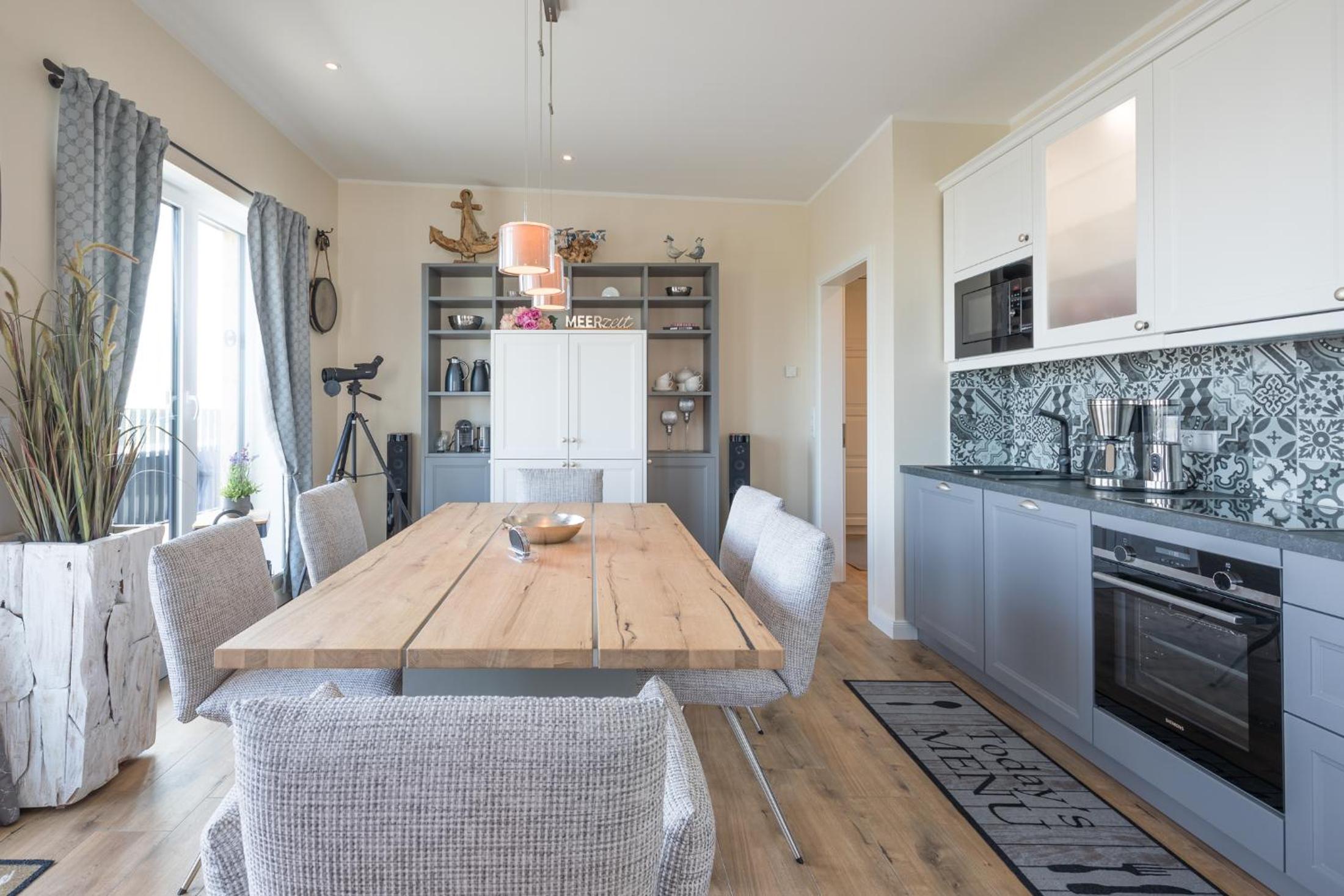 Penthouse SeeZeichen mit Seeblick