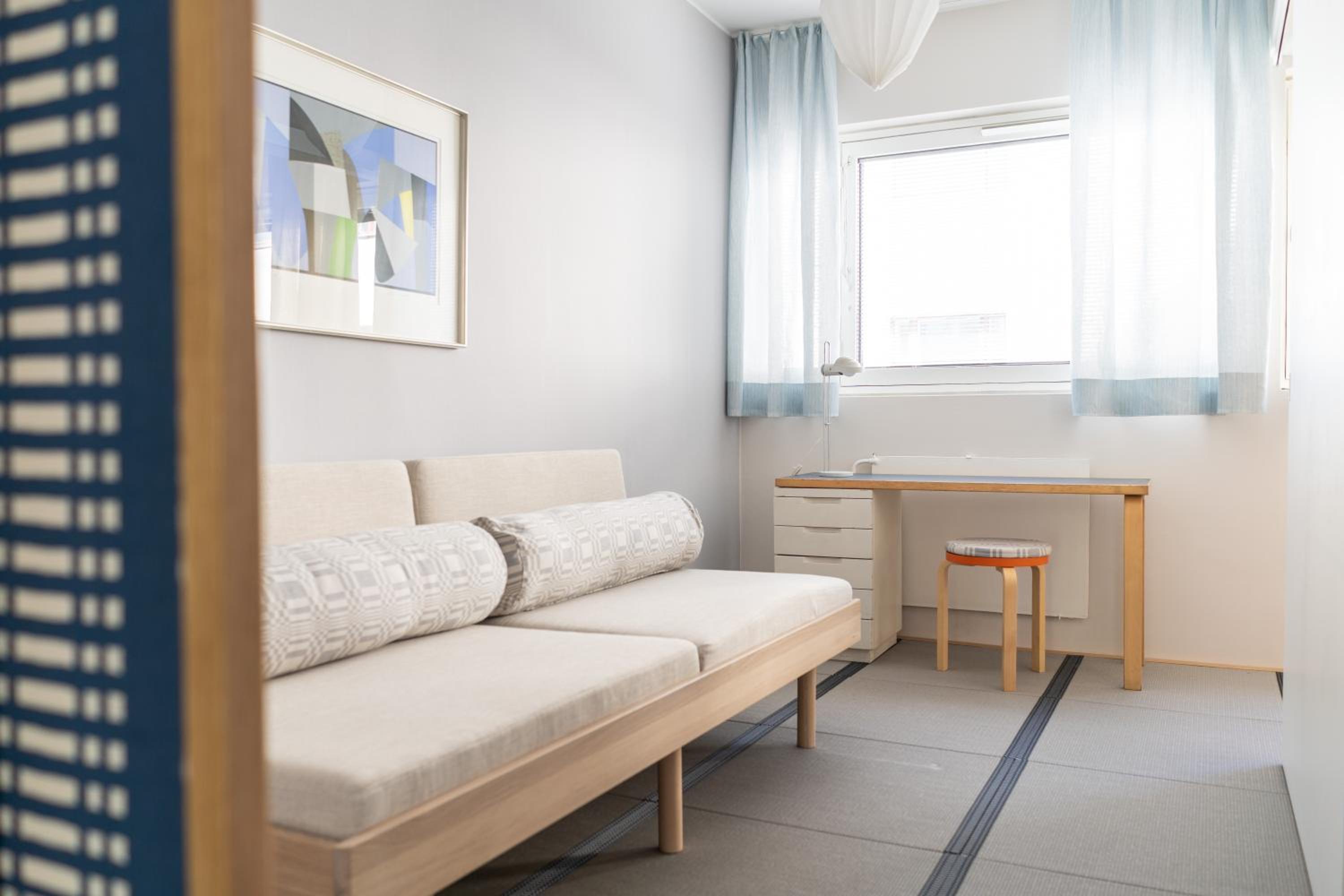 Helsinki home by Johanna Gullichsen view 5