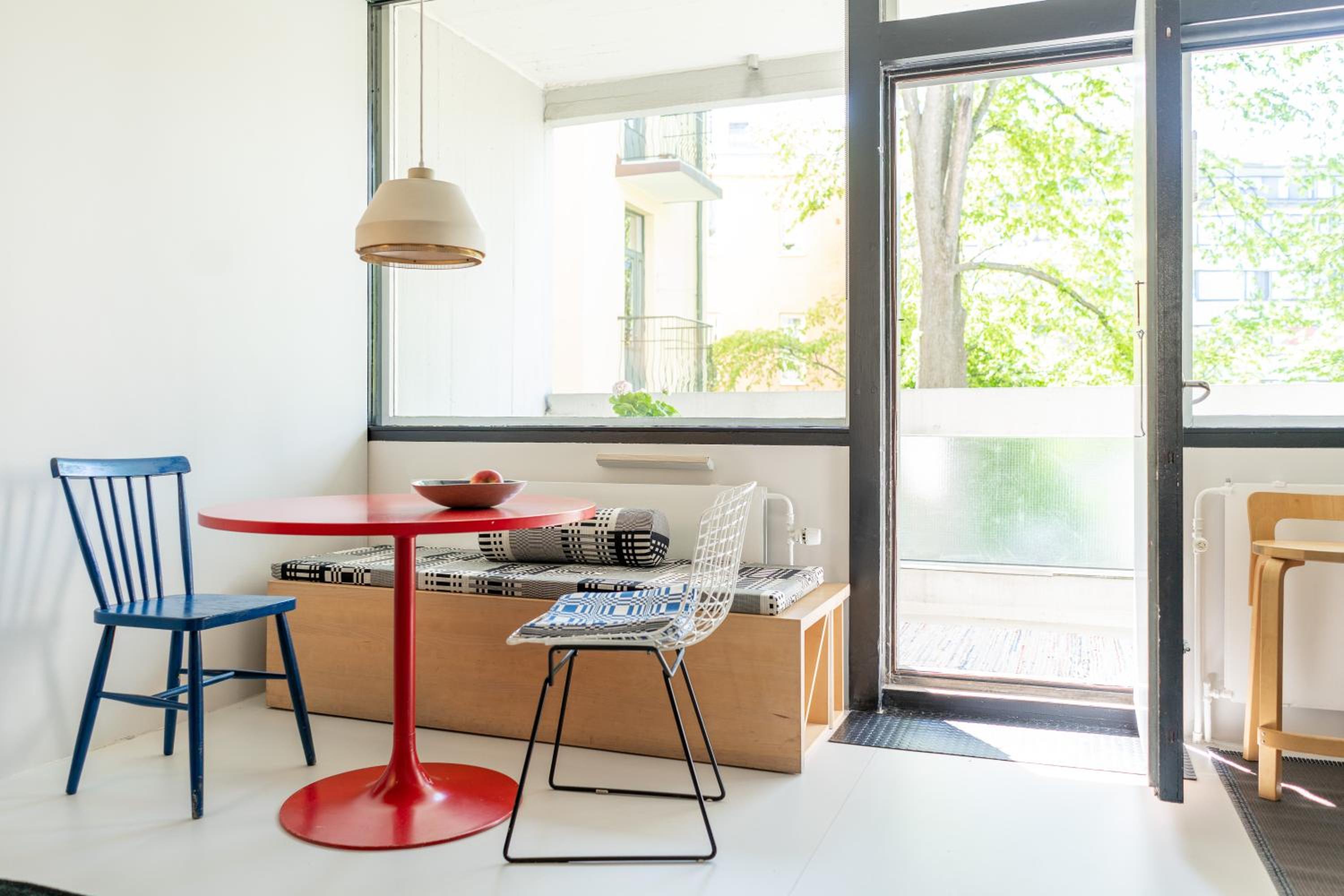 Helsinki home by Johanna Gullichsen view 3