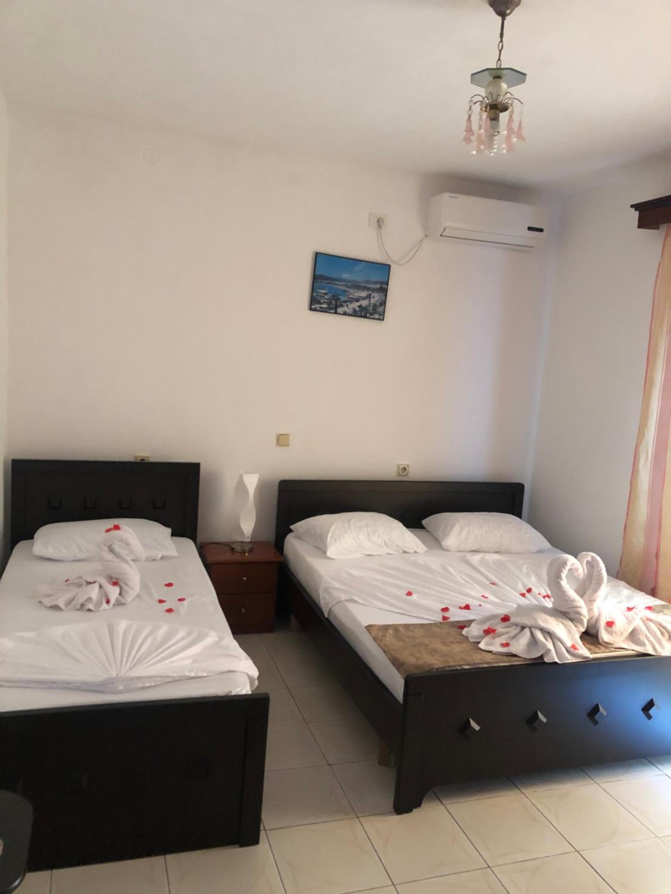 Vila Xhafa