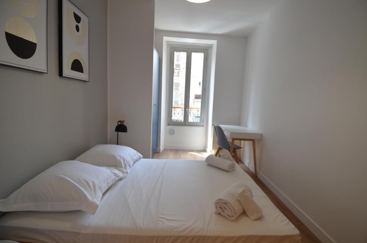 Cosy apartment dowtonwn in Nice next to tramway photo 4