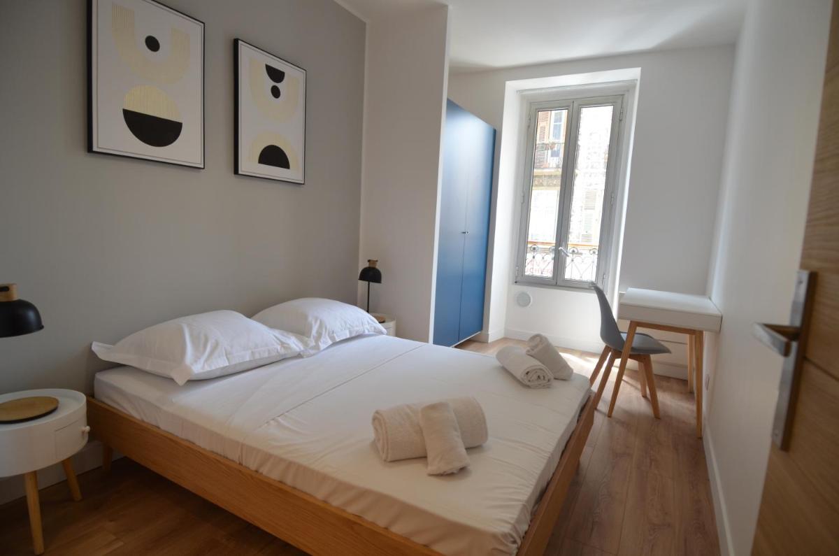 Cosy apartment dowtonwn in Nice next to tramway photo 2