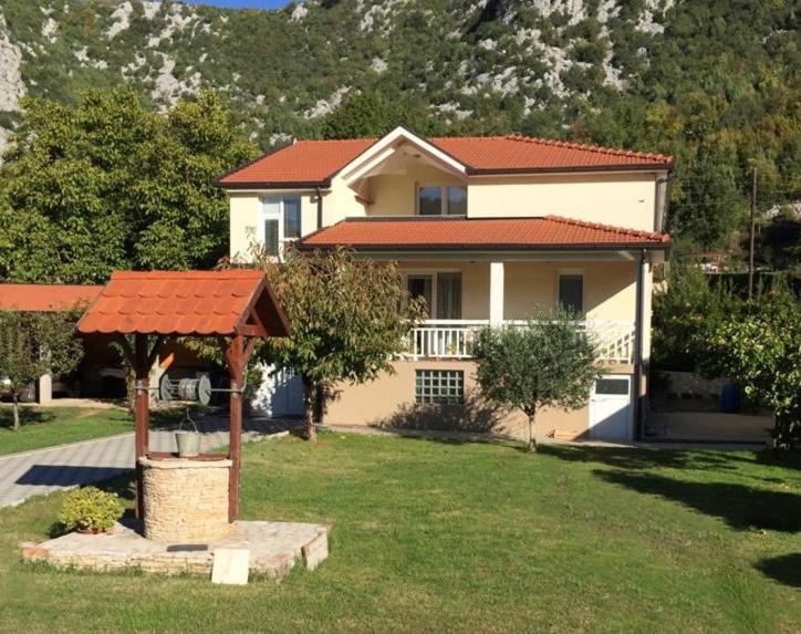 Villa Šurmanci