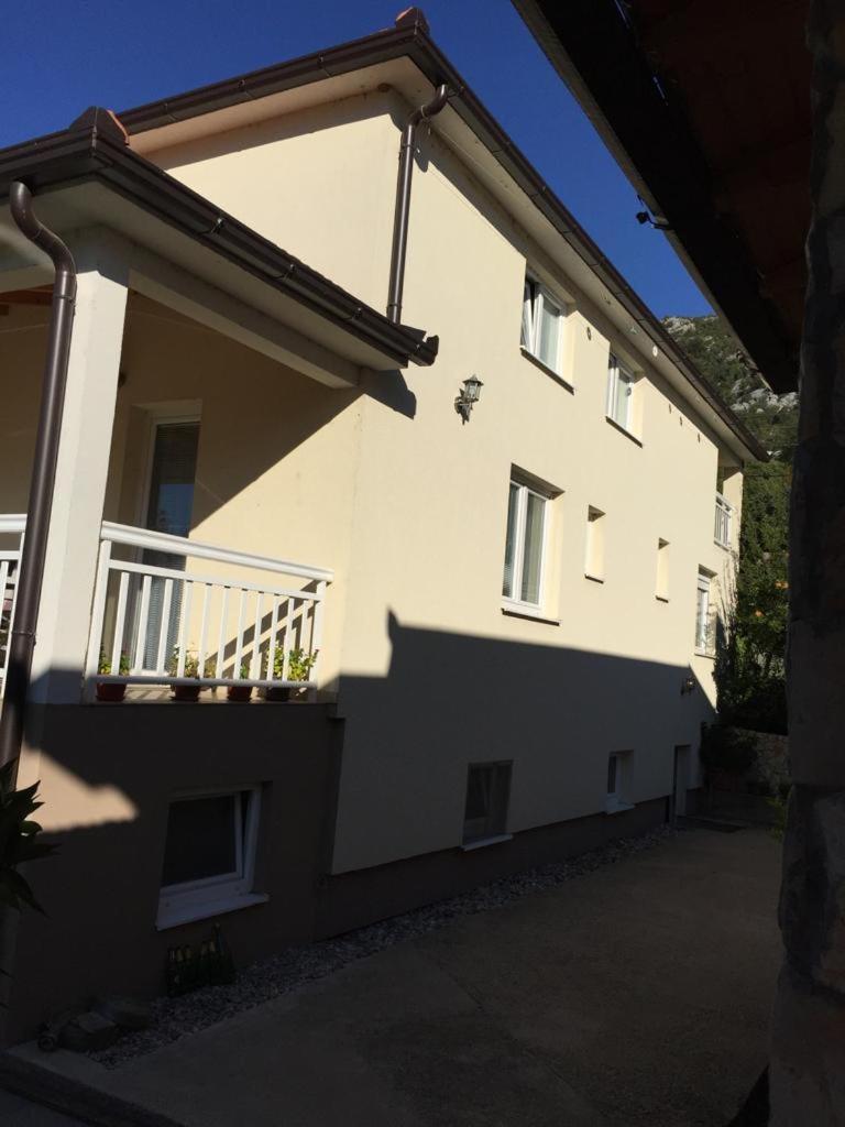 Villa Šurmanci