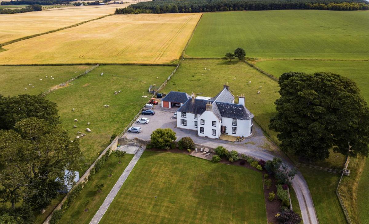 Tarrel Farmhouse view 3