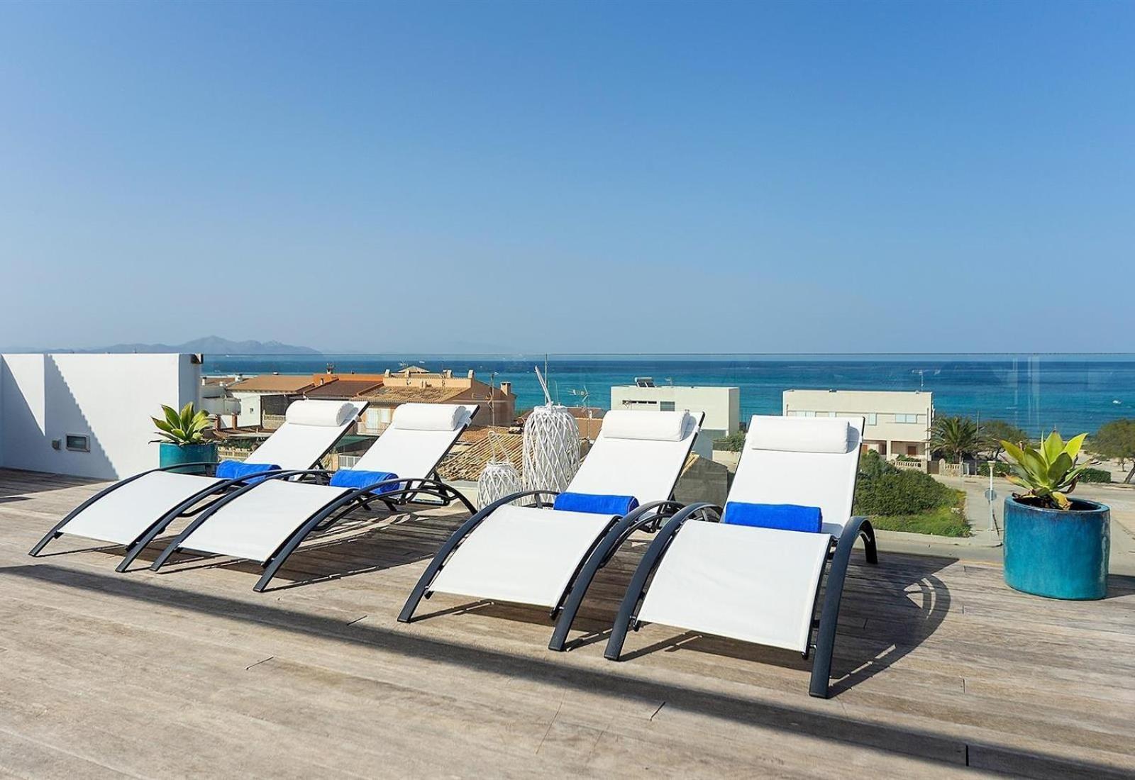 Modern House With Sea Views