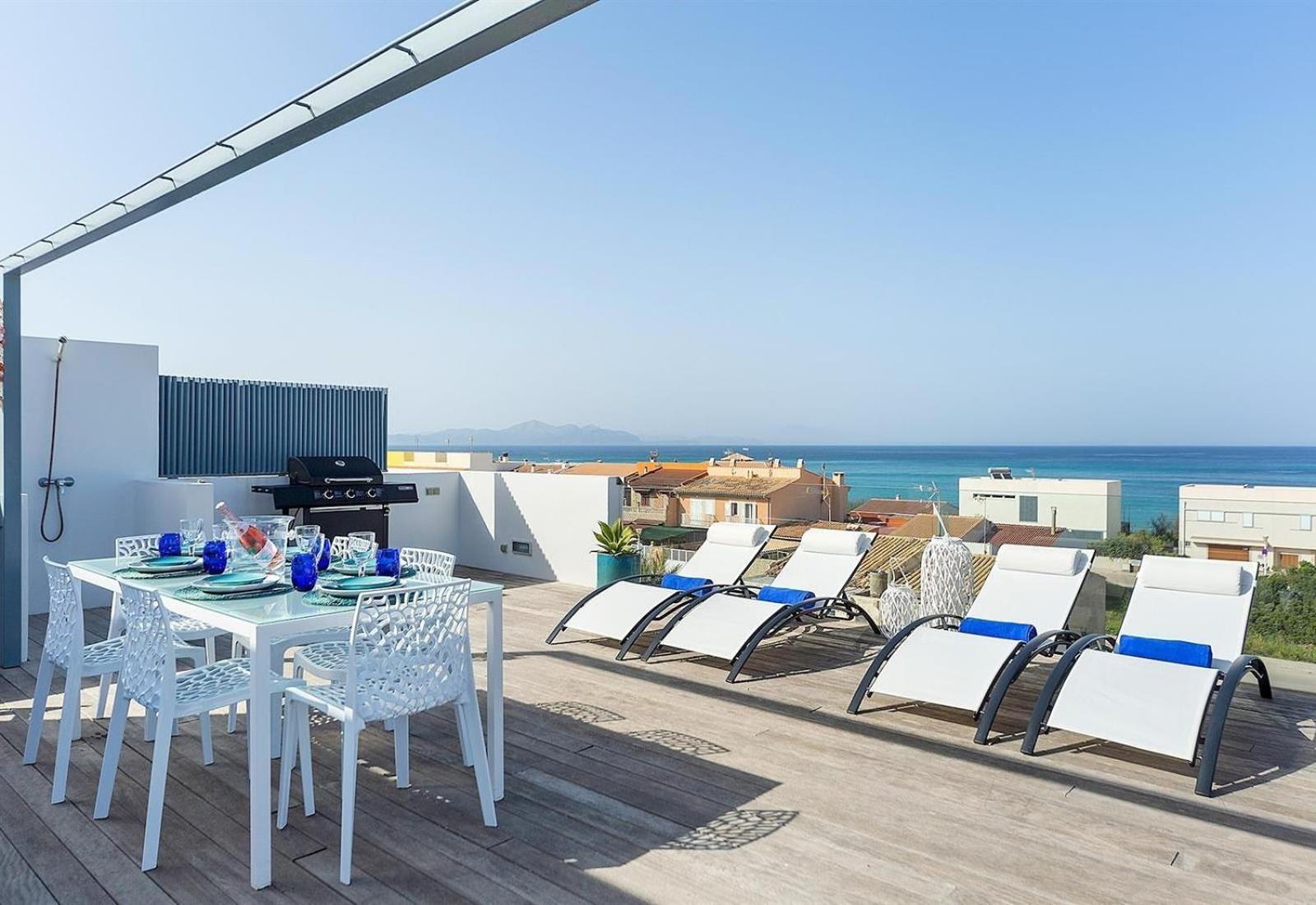 Modern House With Sea Views