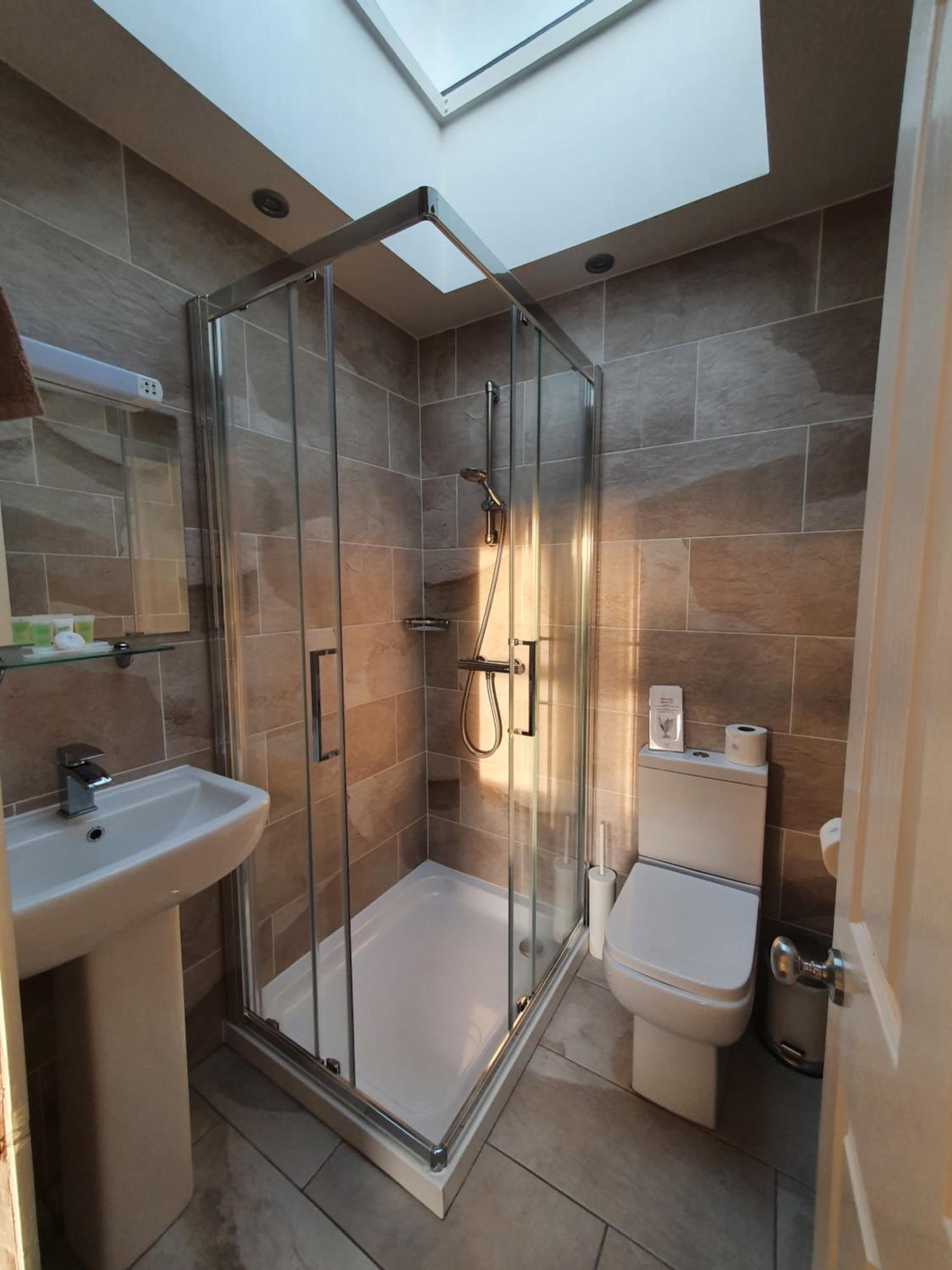 18 Craigmillar Park