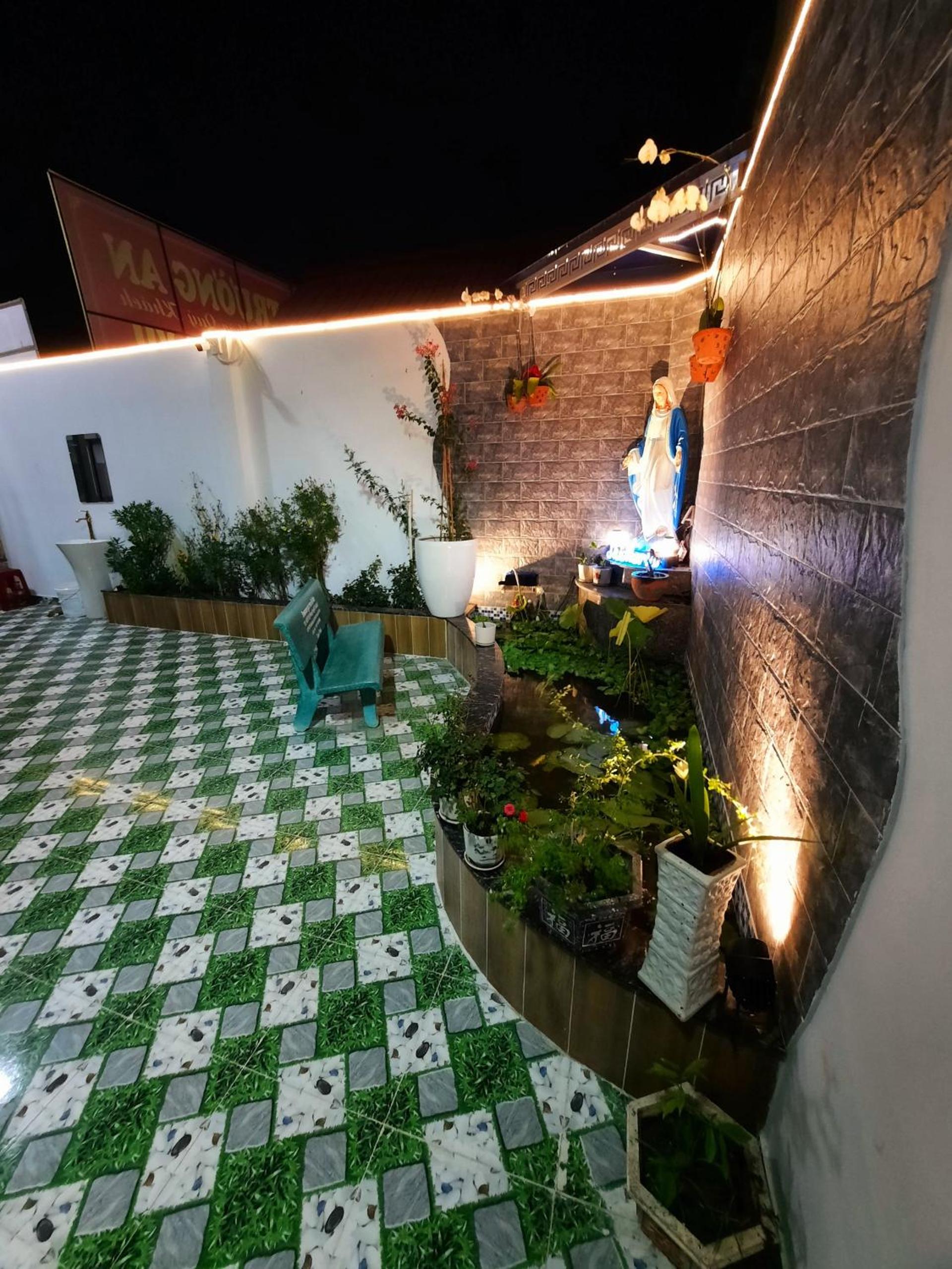 MM's House