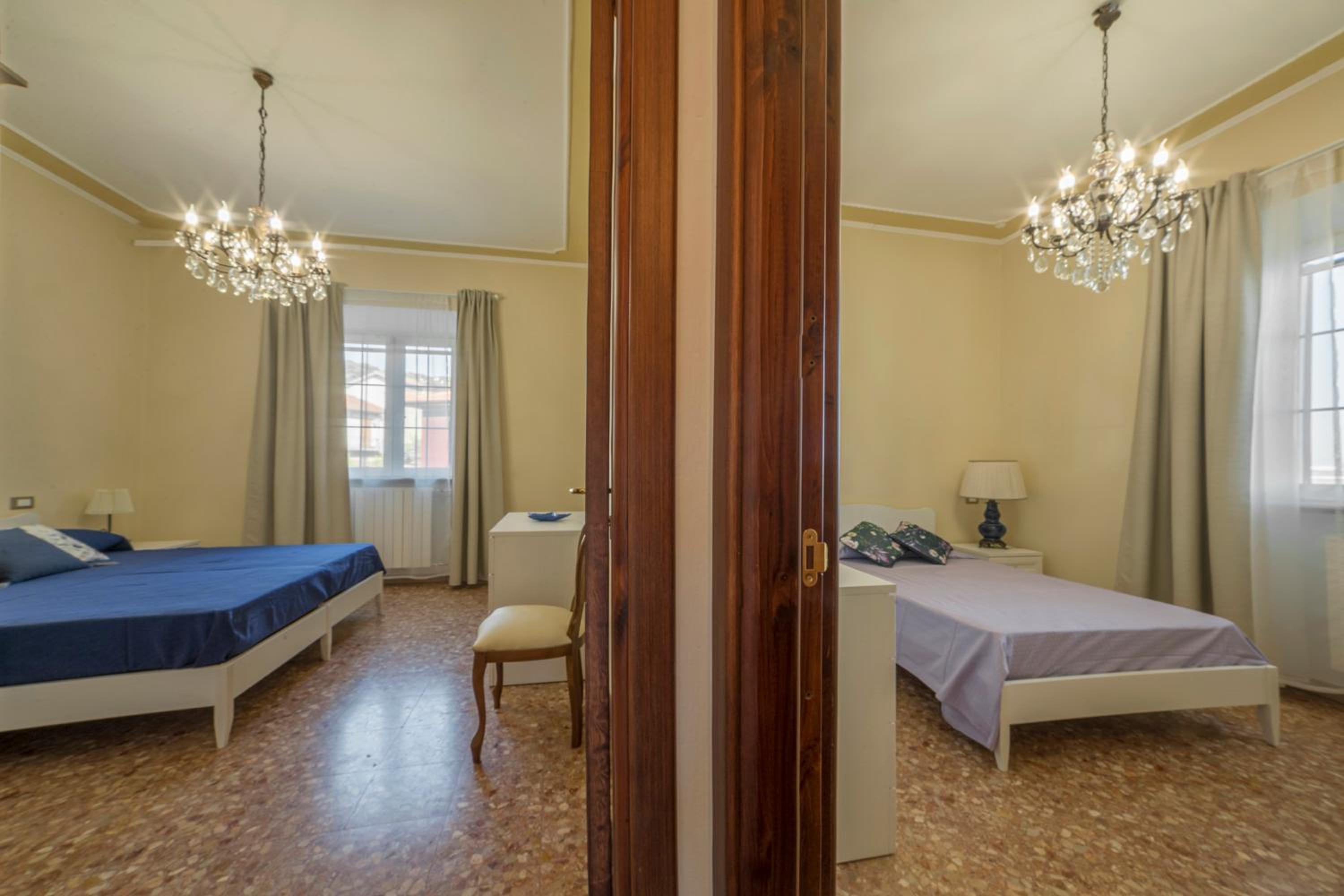 Piombino Apartments - Villa Pari