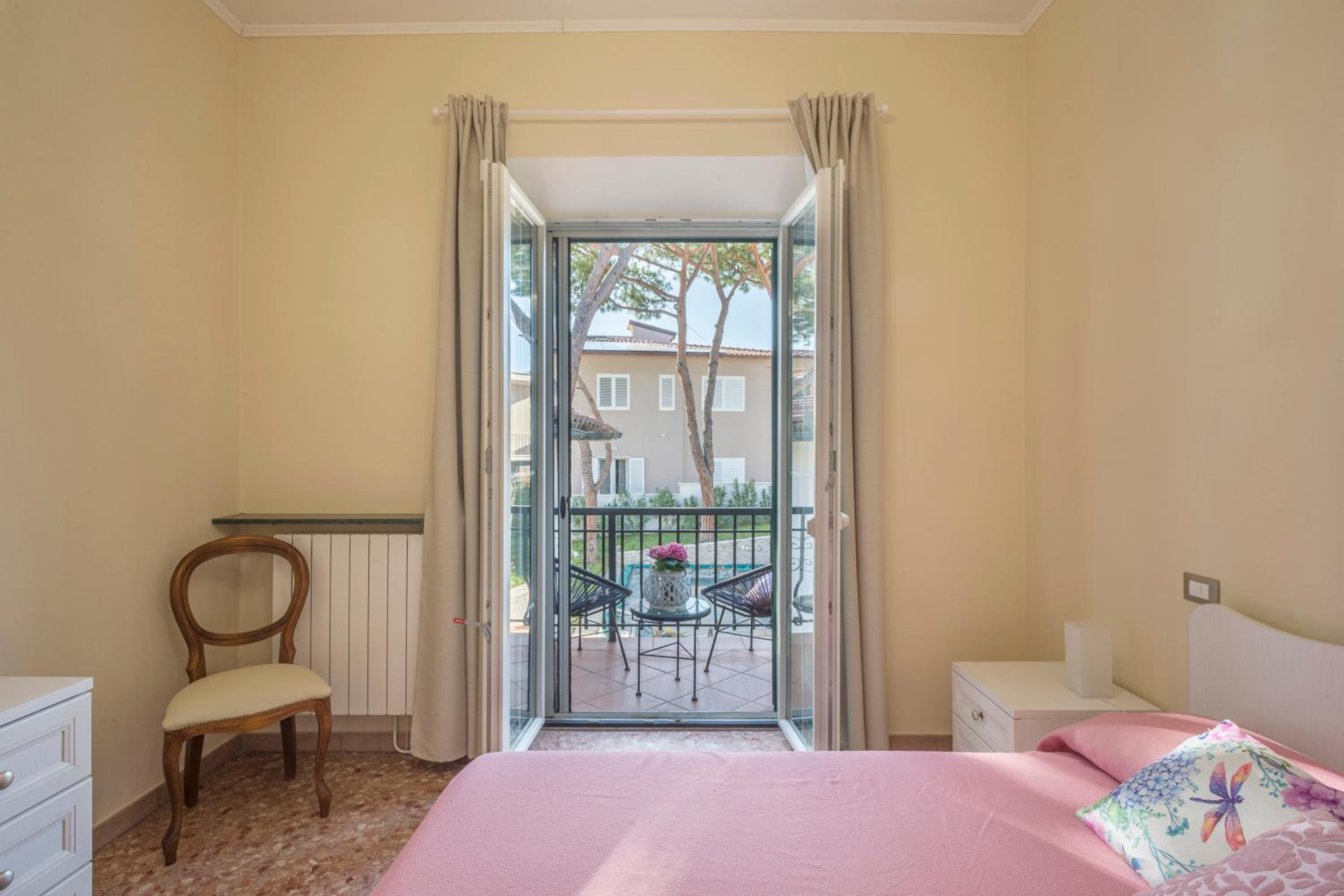 Piombino Apartments - Villa Pari