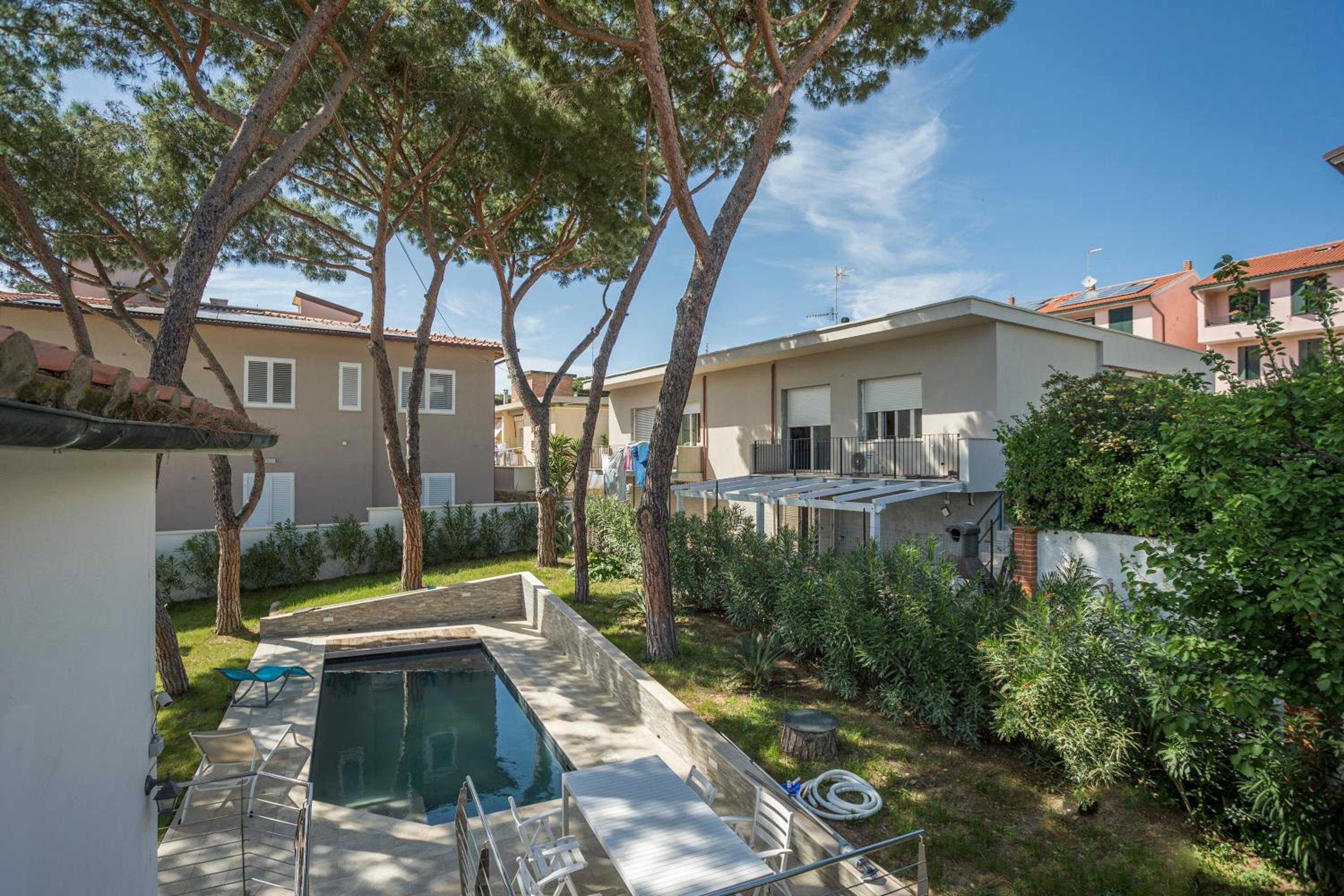 Piombino Apartments - Villa Pari