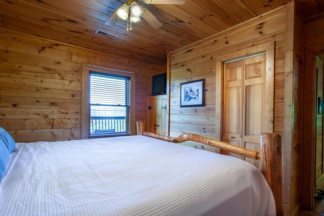 Smokies Sunset MTN Views Hot Tub Games MORE