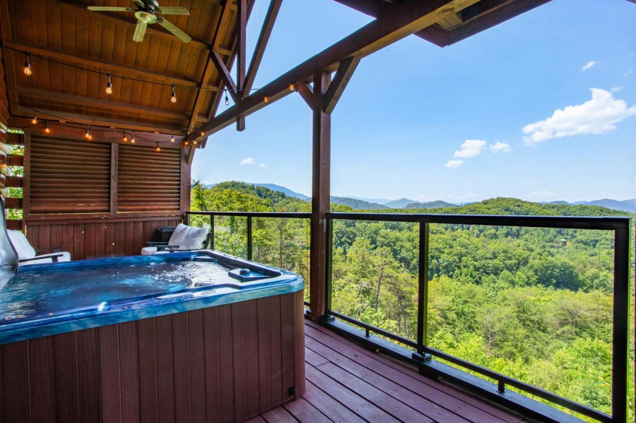 Smokies Sunset MTN Views Hot Tub Games MORE