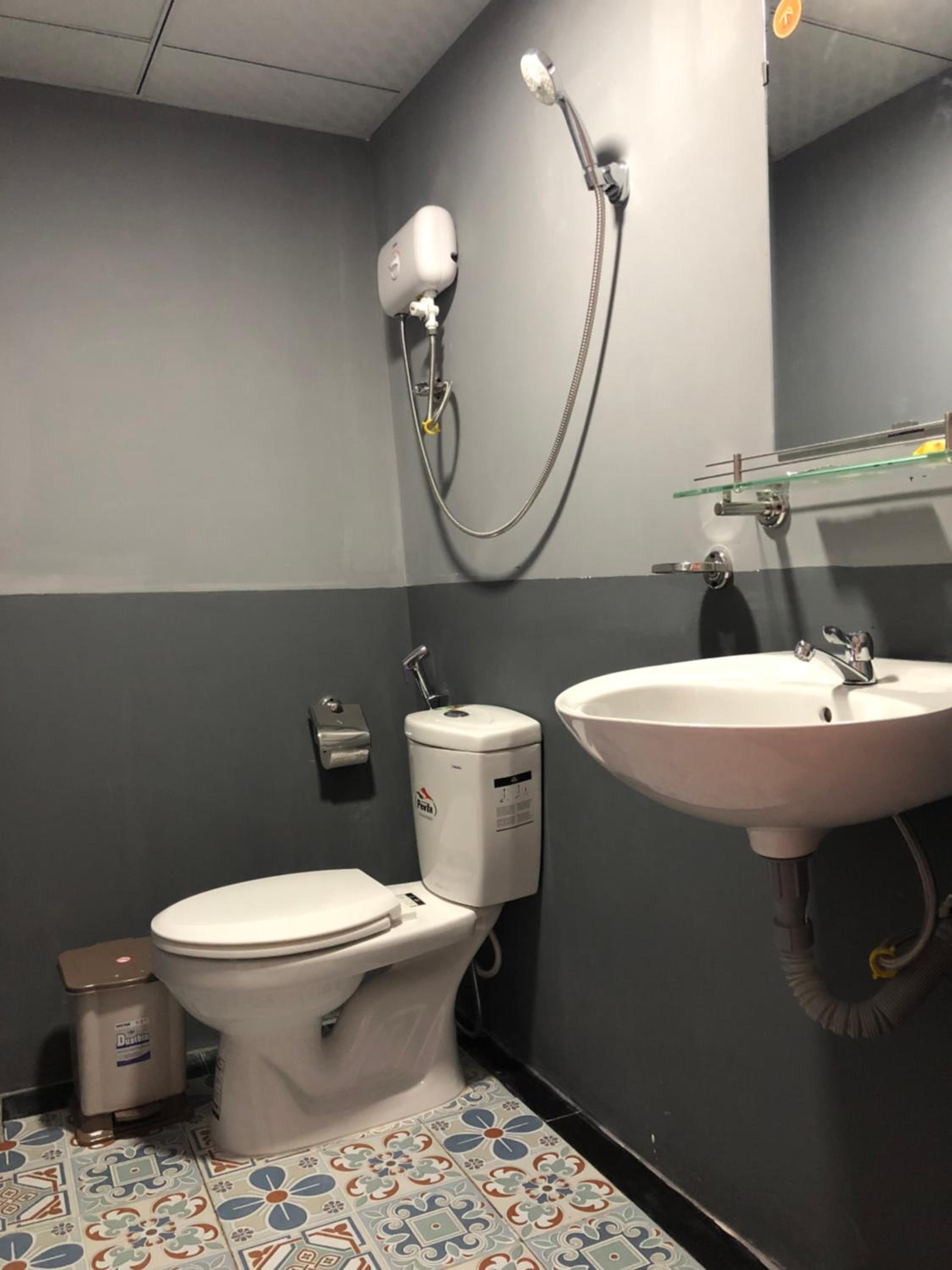 Photo 19