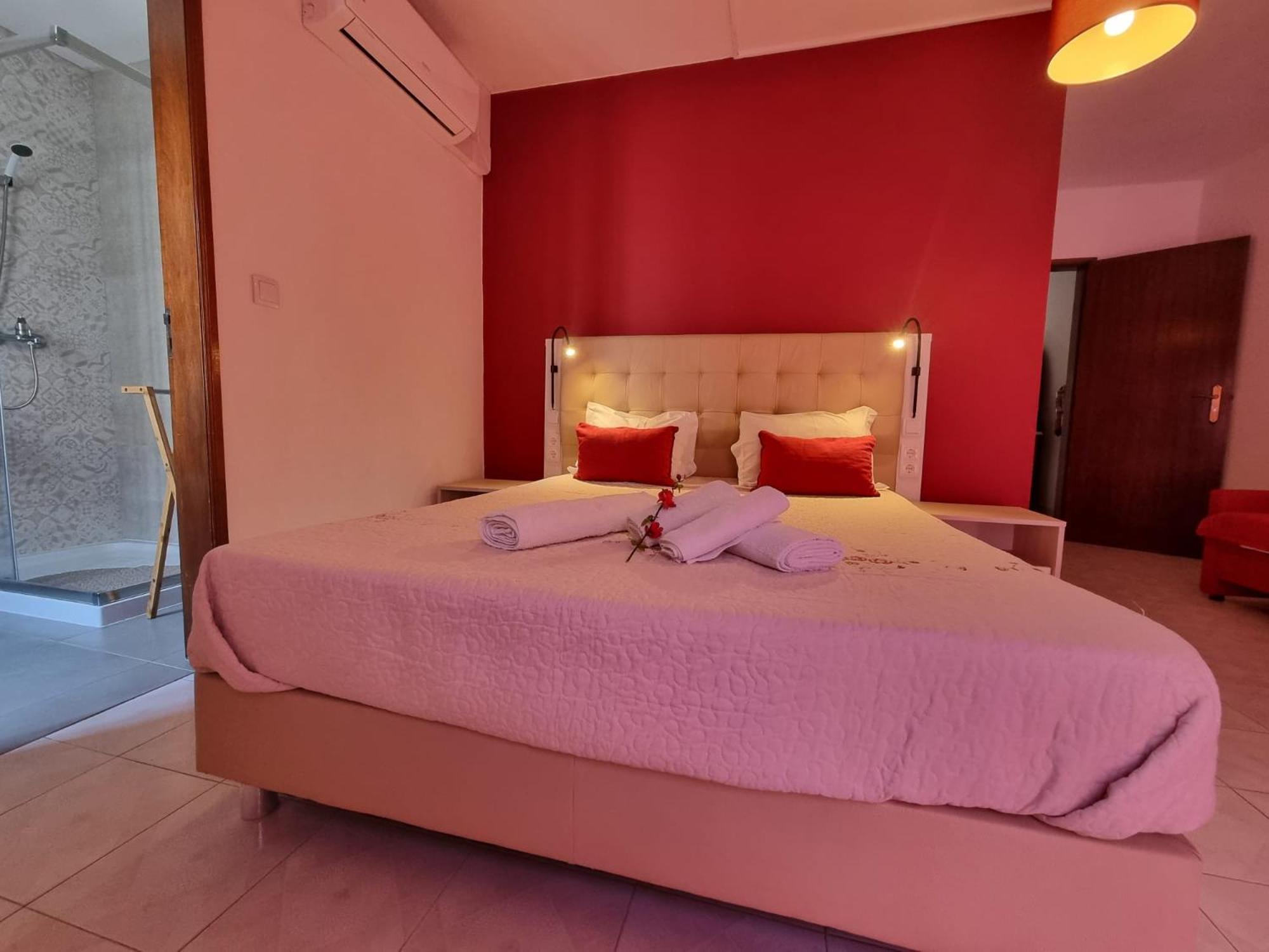 Photo 63