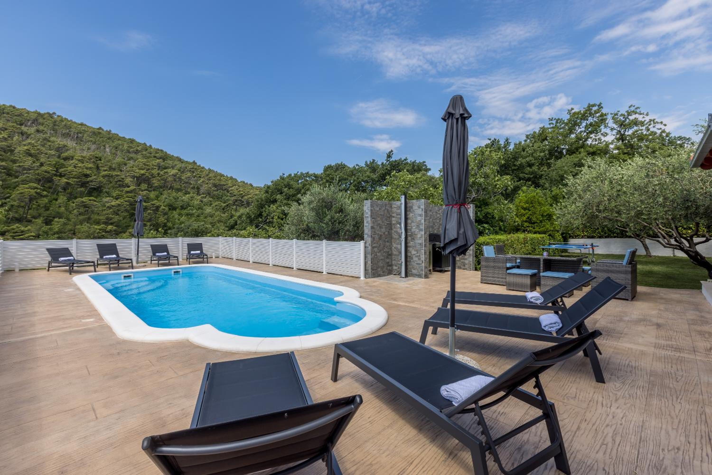 Villa Arbareto with heated swimming pool view 5