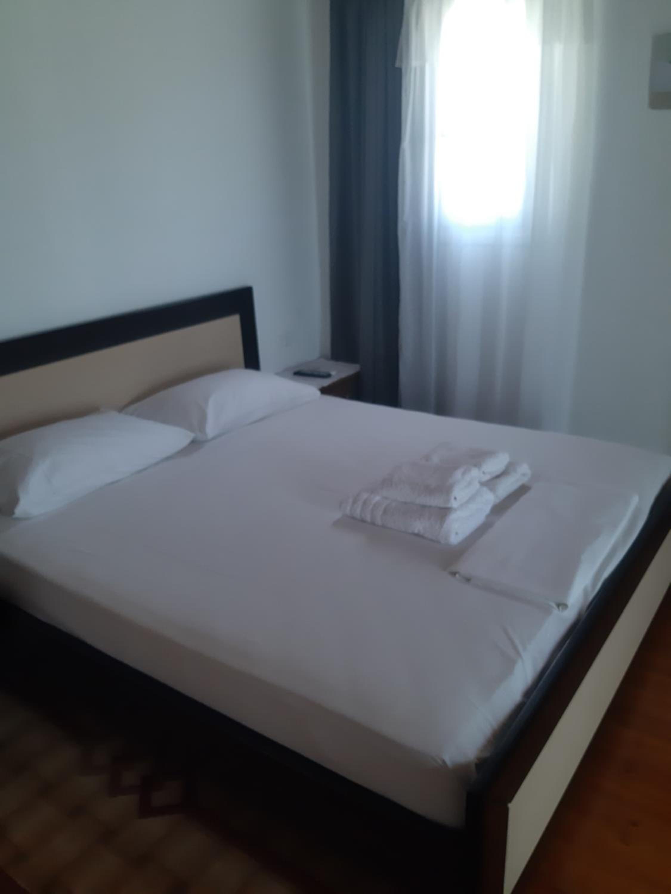Ksamil Apartments