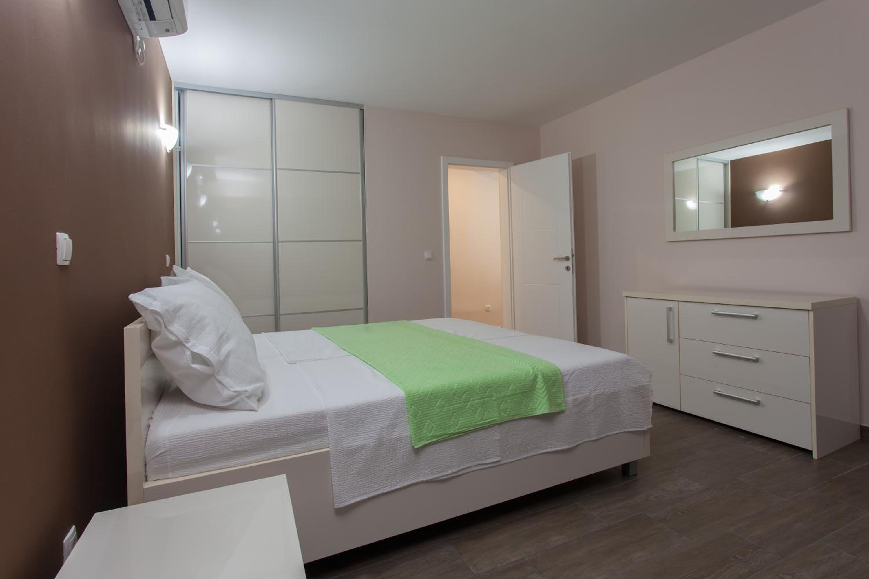Buna Spring Apartments
