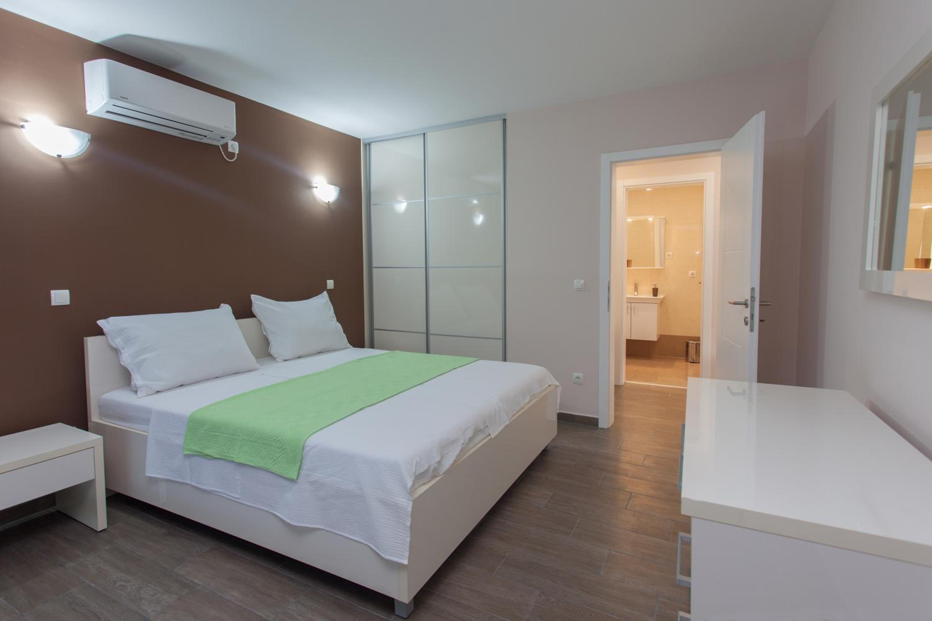Buna Spring Apartments