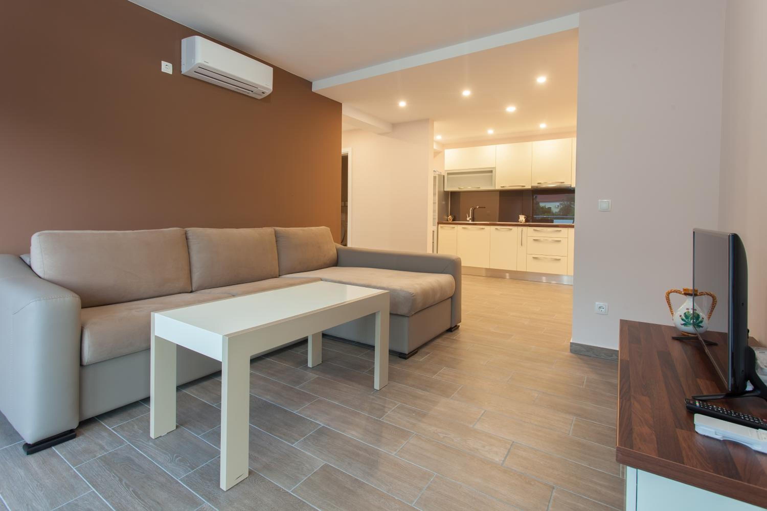 Buna Spring Apartments