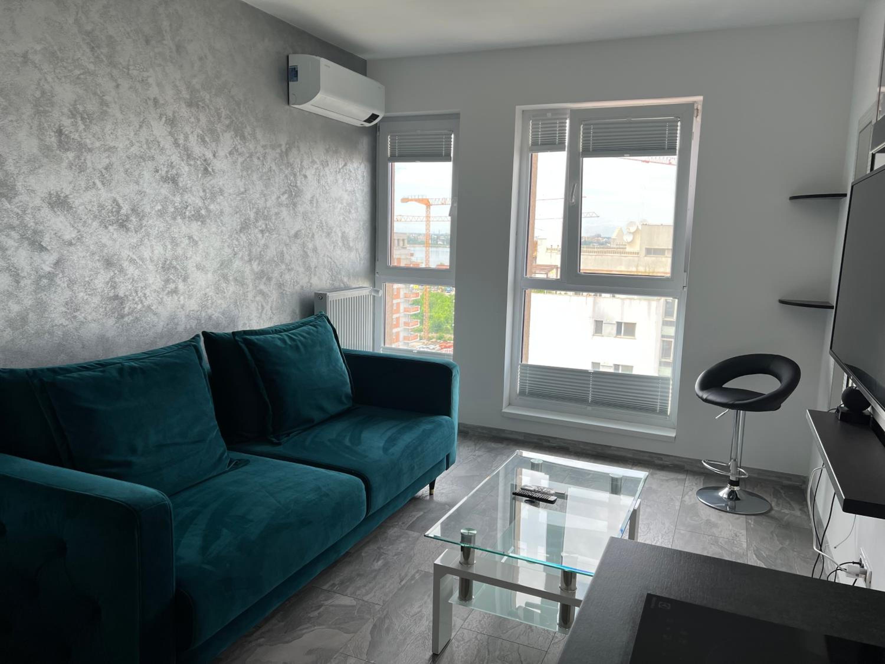 Marvelous 4 Room Penthouse Rooftop Terrace W14+W15