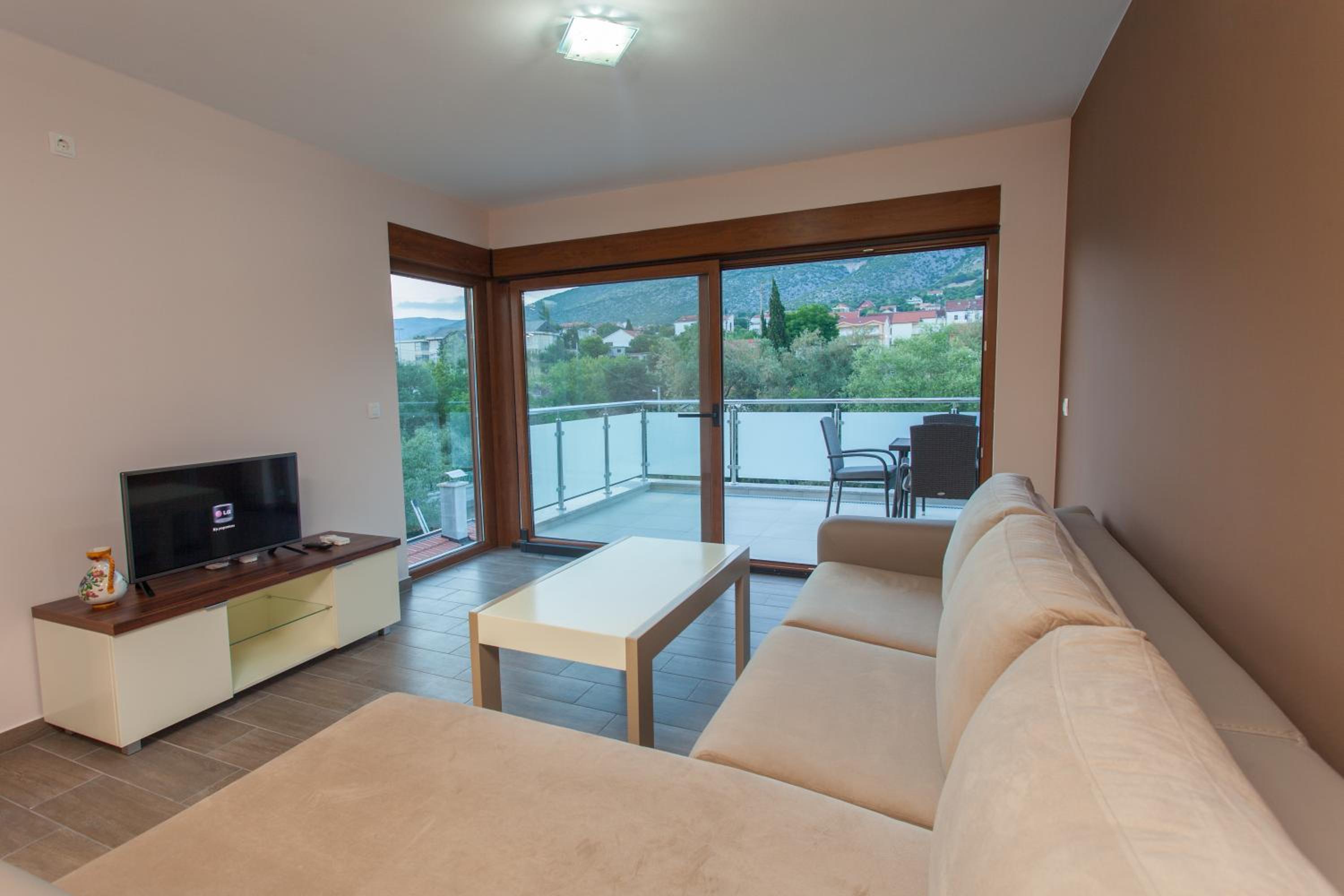 Buna Spring Apartments