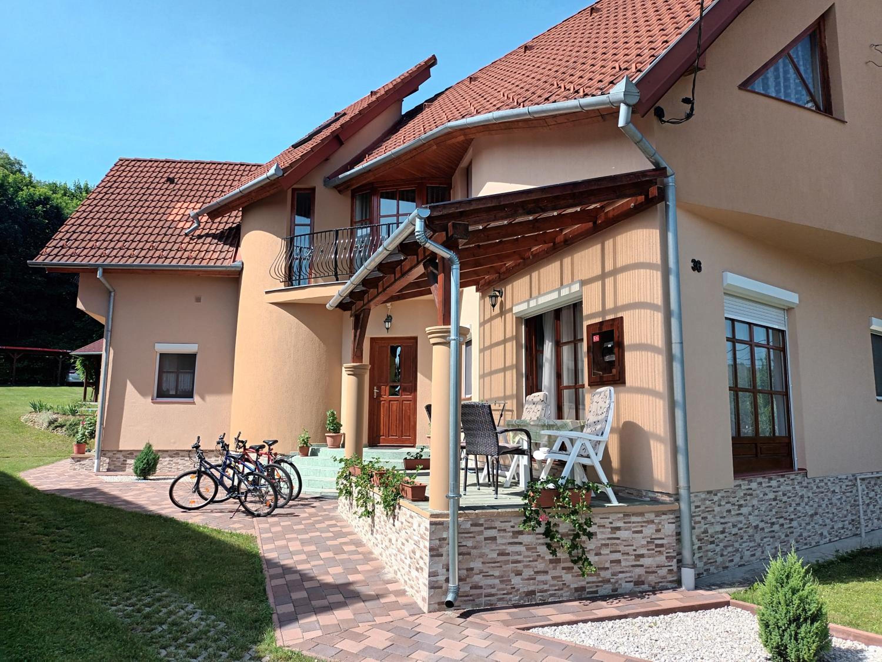Marika Apartmanház