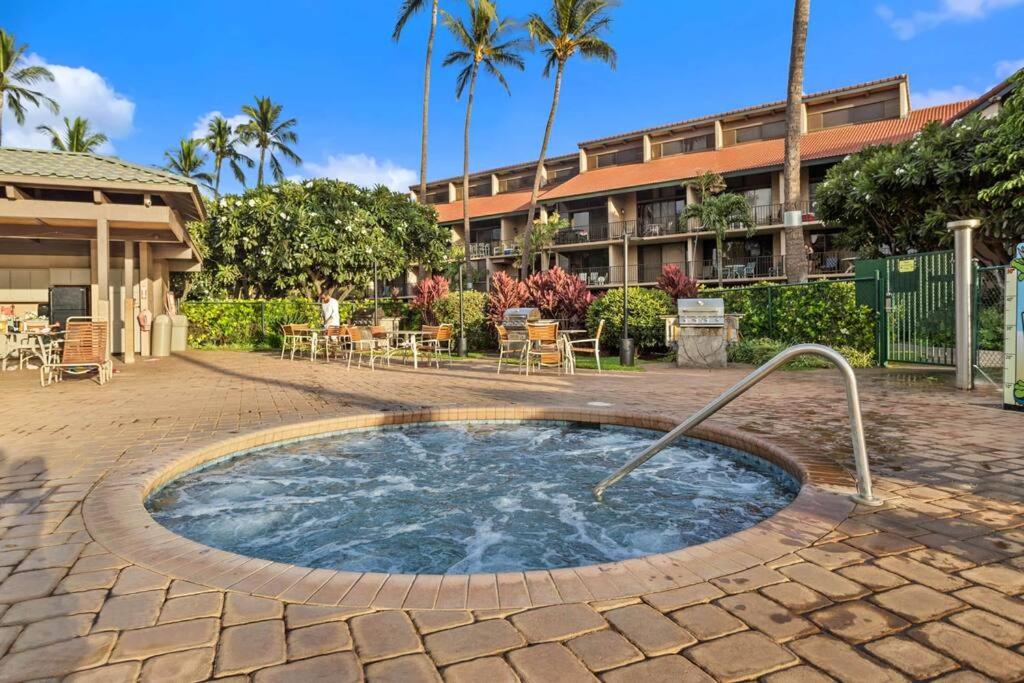 Magnificent Sunsets and Ocean views at Luana Kai