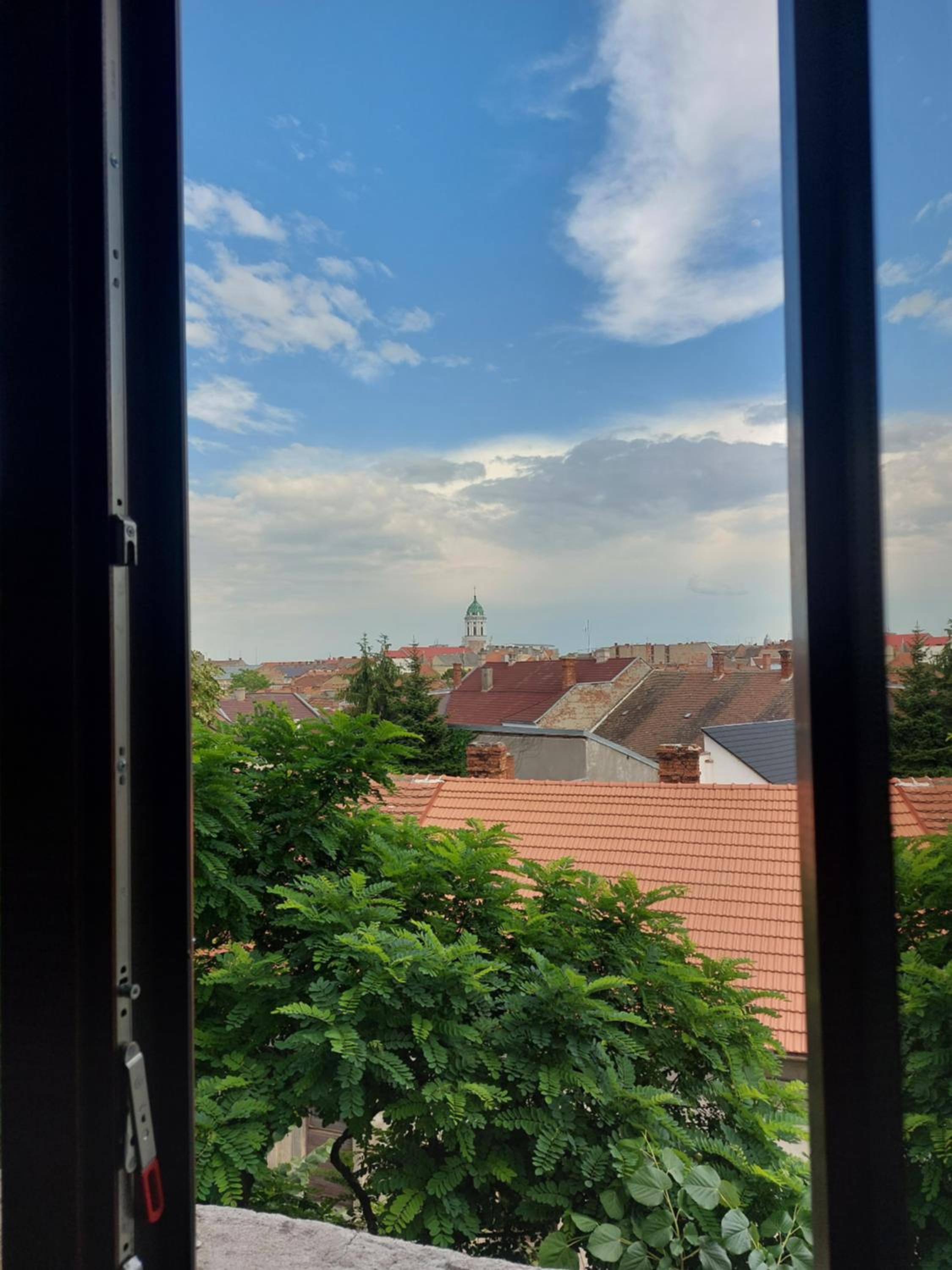 Picky Apartment view 5