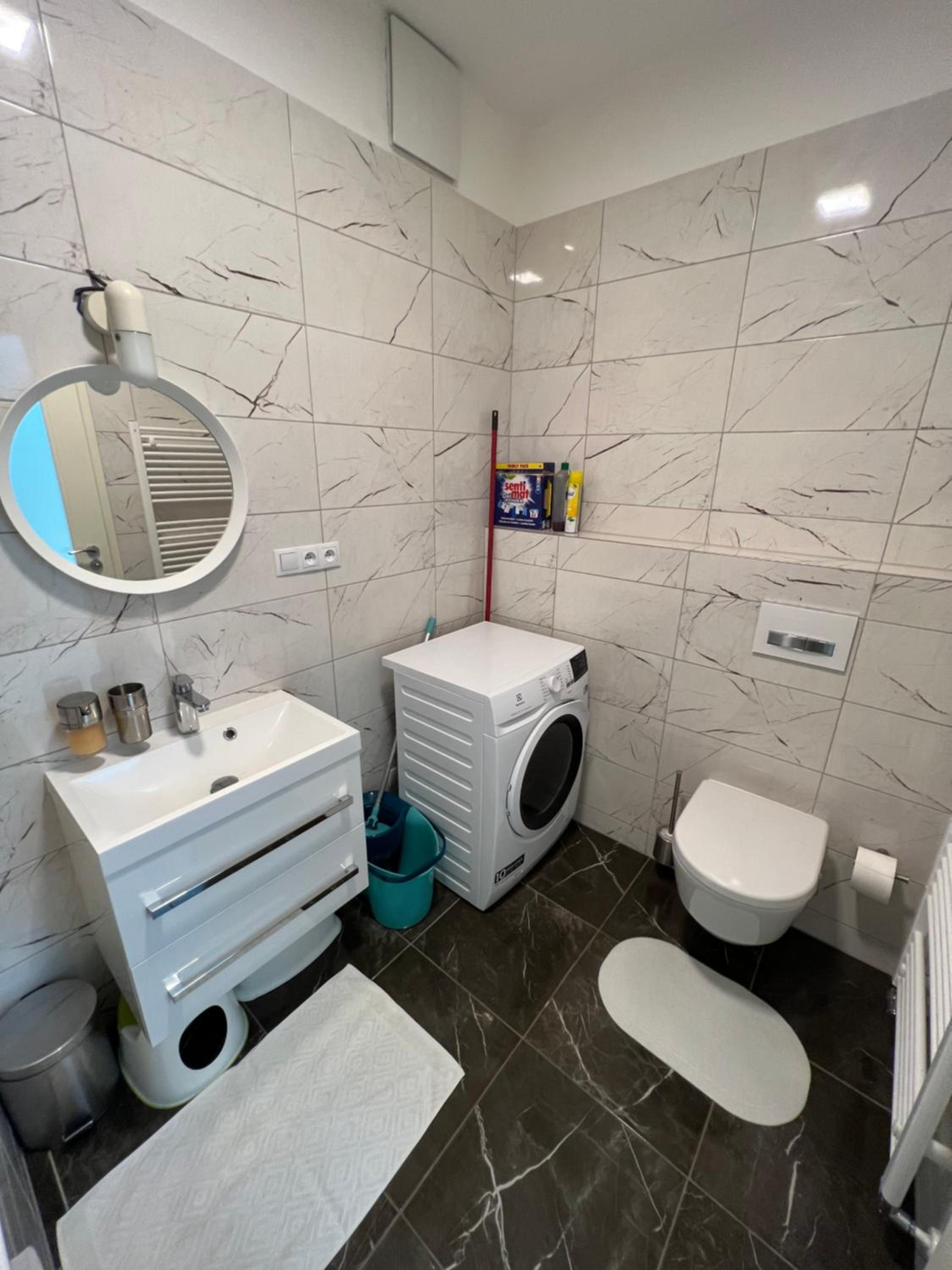 The Dante Prague - Family Apartments with FREE PARKING