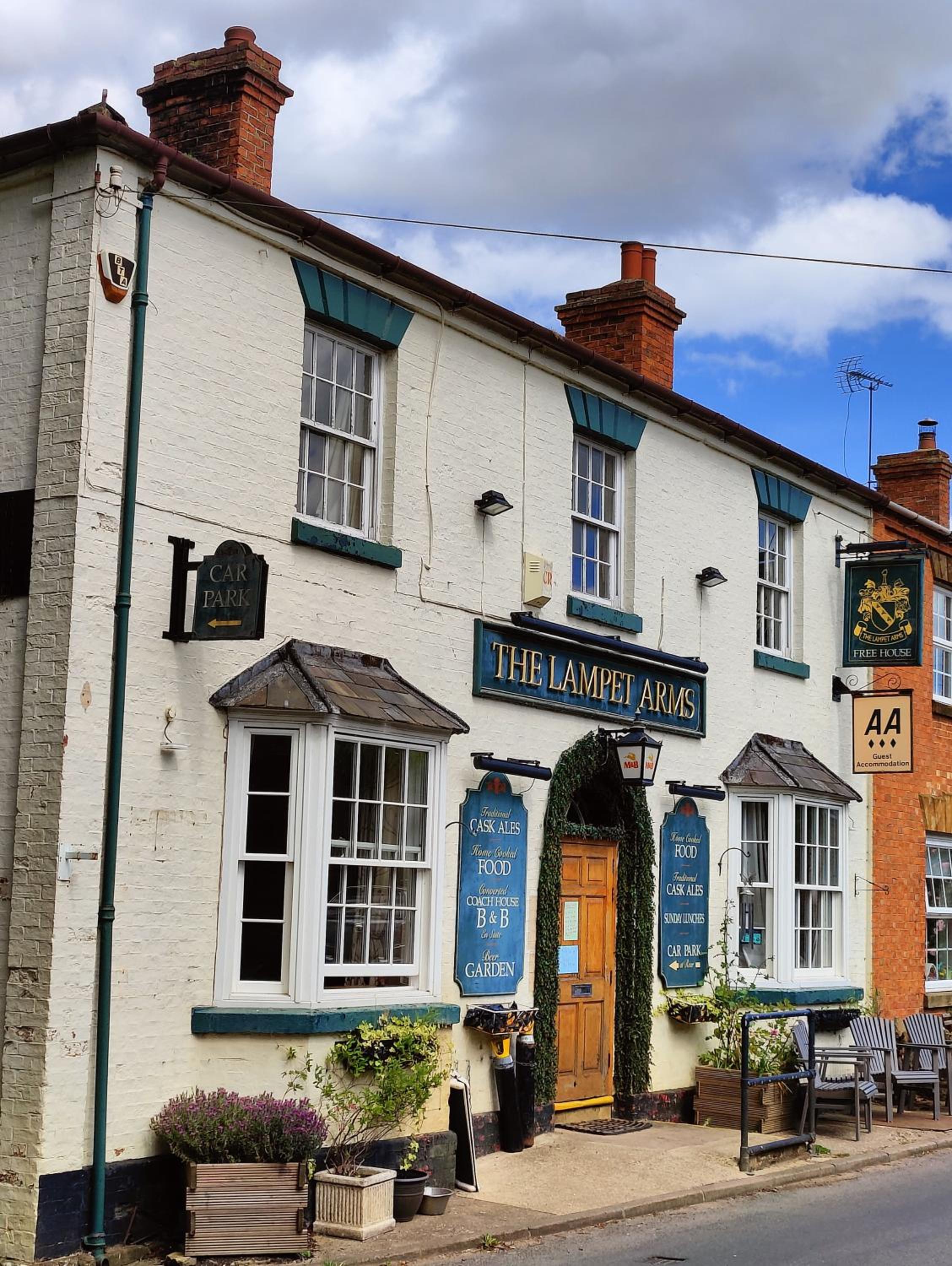 The Lampet Arms view 4