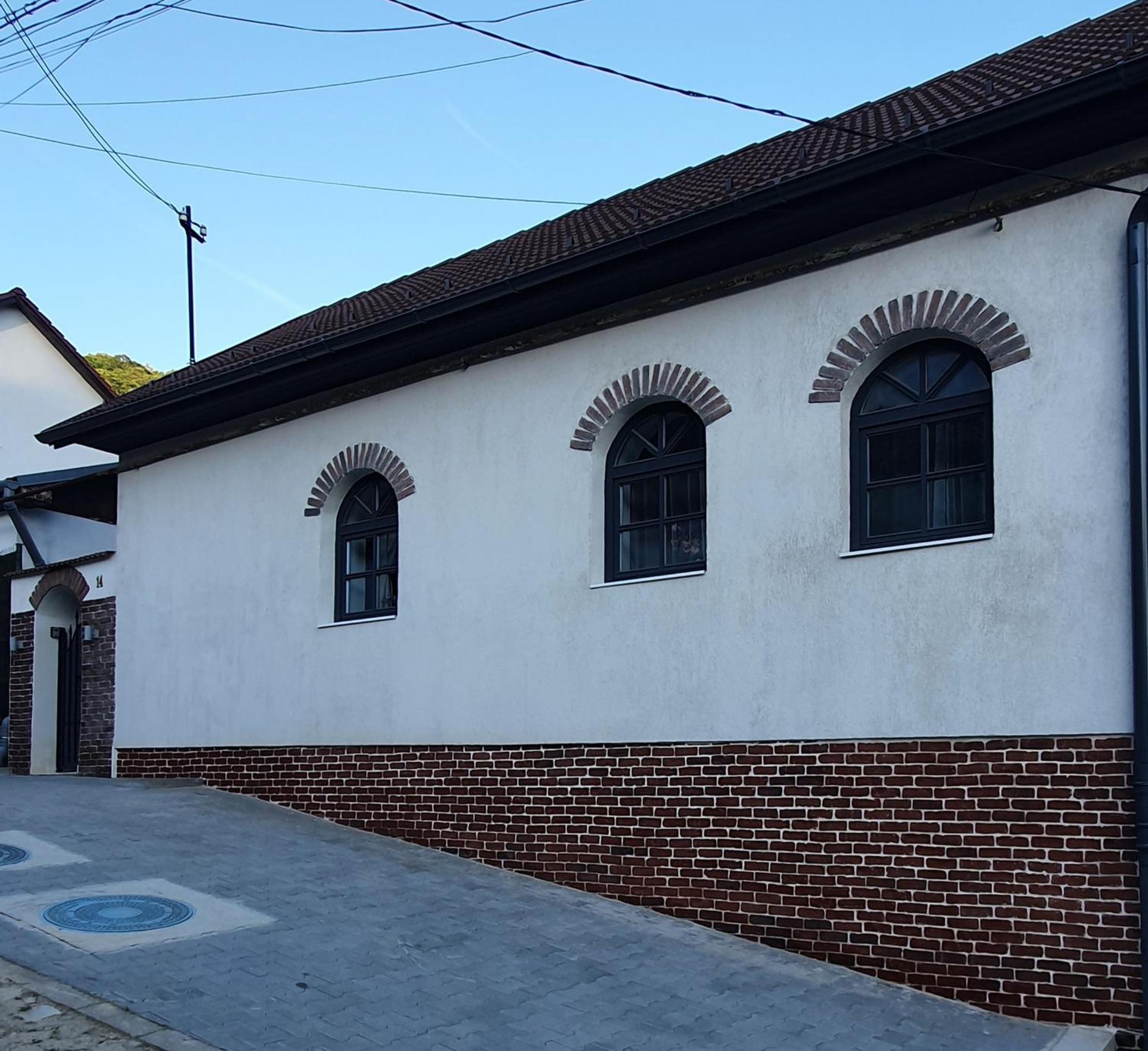 Photo 31