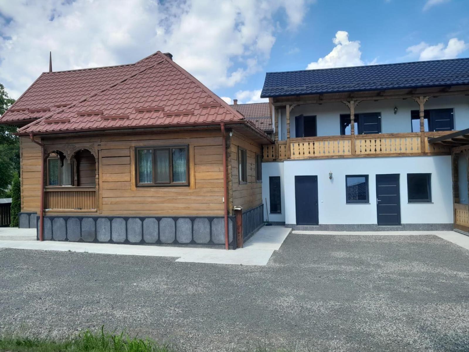 Casa de lângă pădure view 4