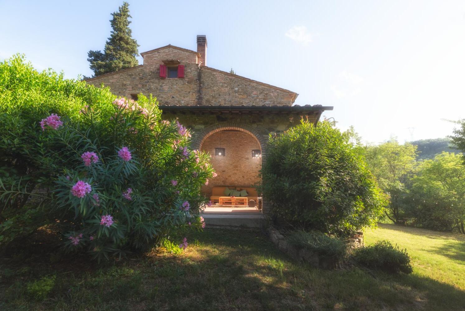 Casa nel bosco il Grottone