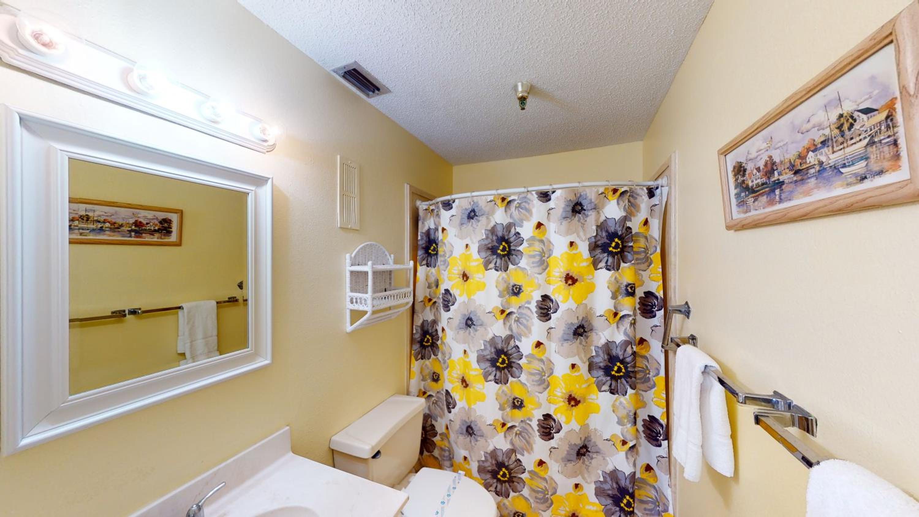 Beach Front 1B1B Balcony 2 Beds - Surf Song #349