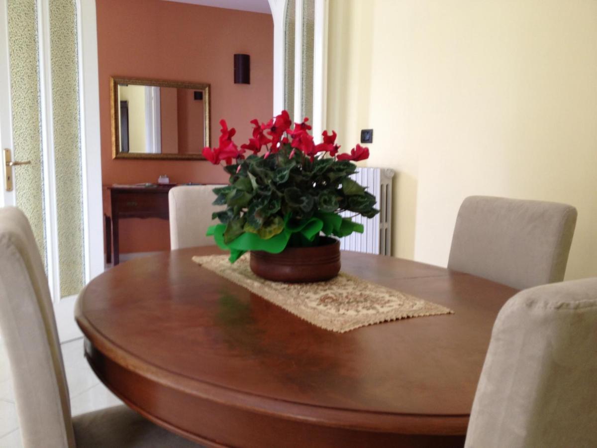 Villa Eos Garden view 4