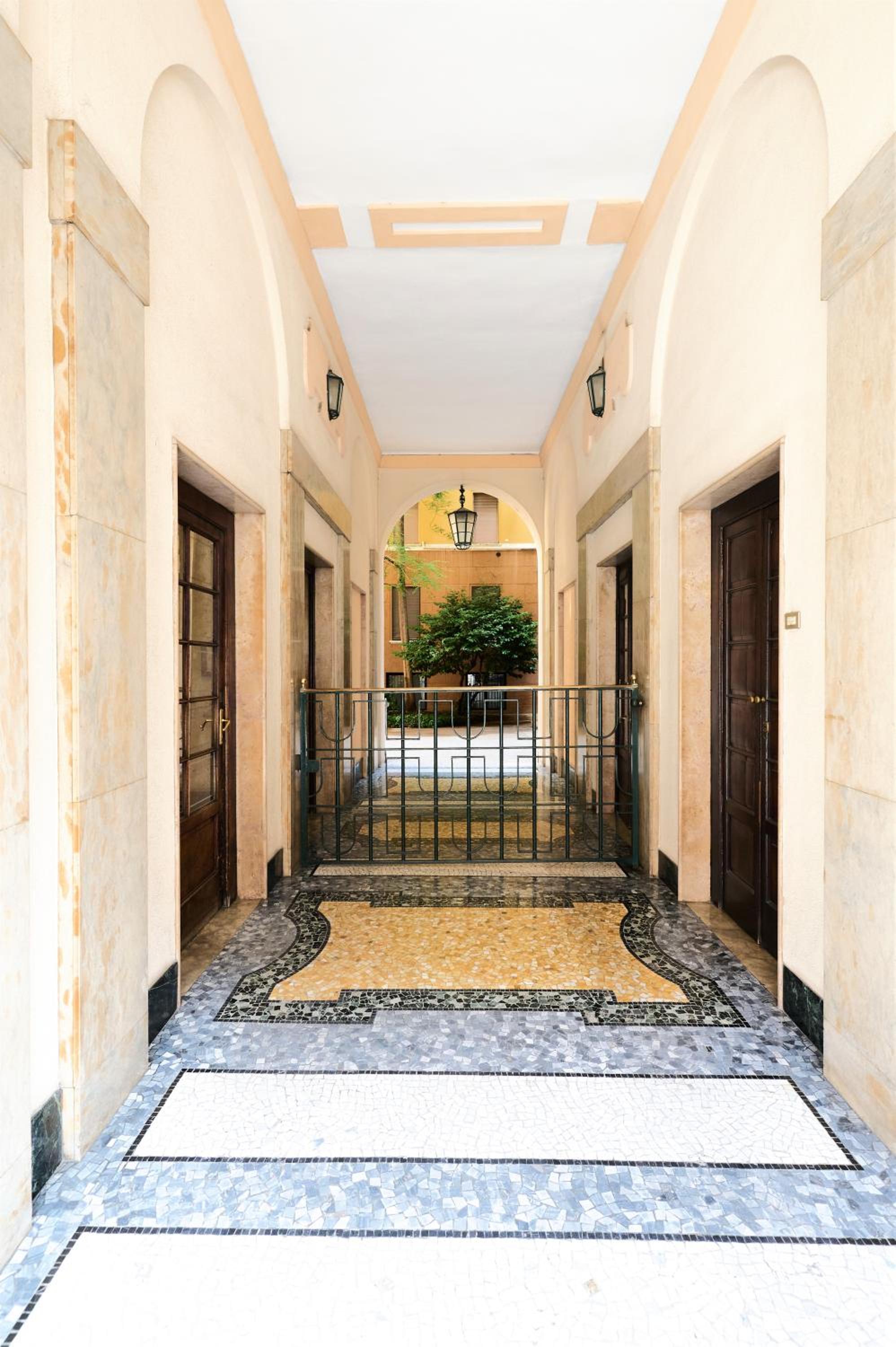 DONATELLO11 Milan Apartments by Hospity